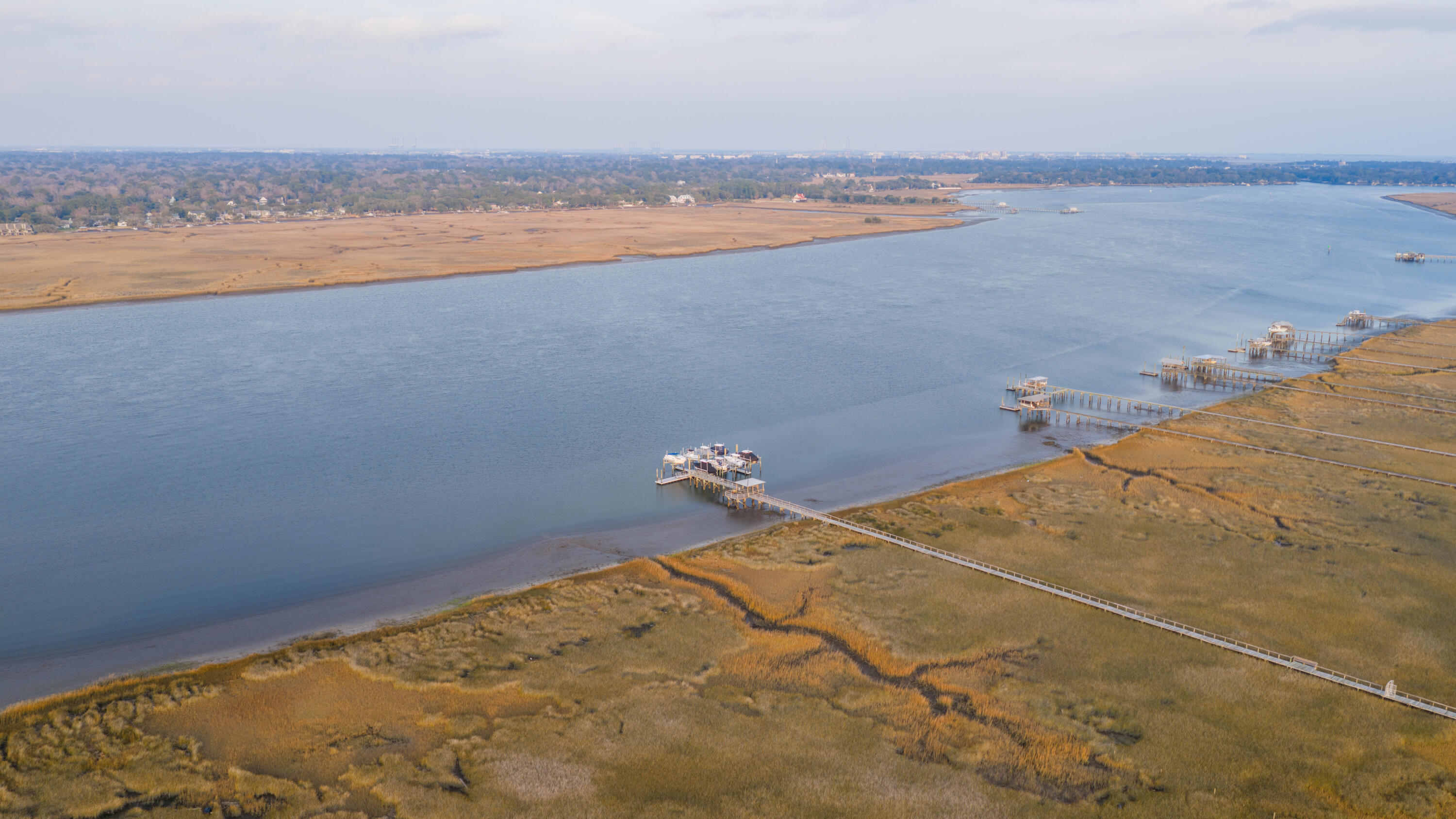 1499 Palmcrest Dr Drive