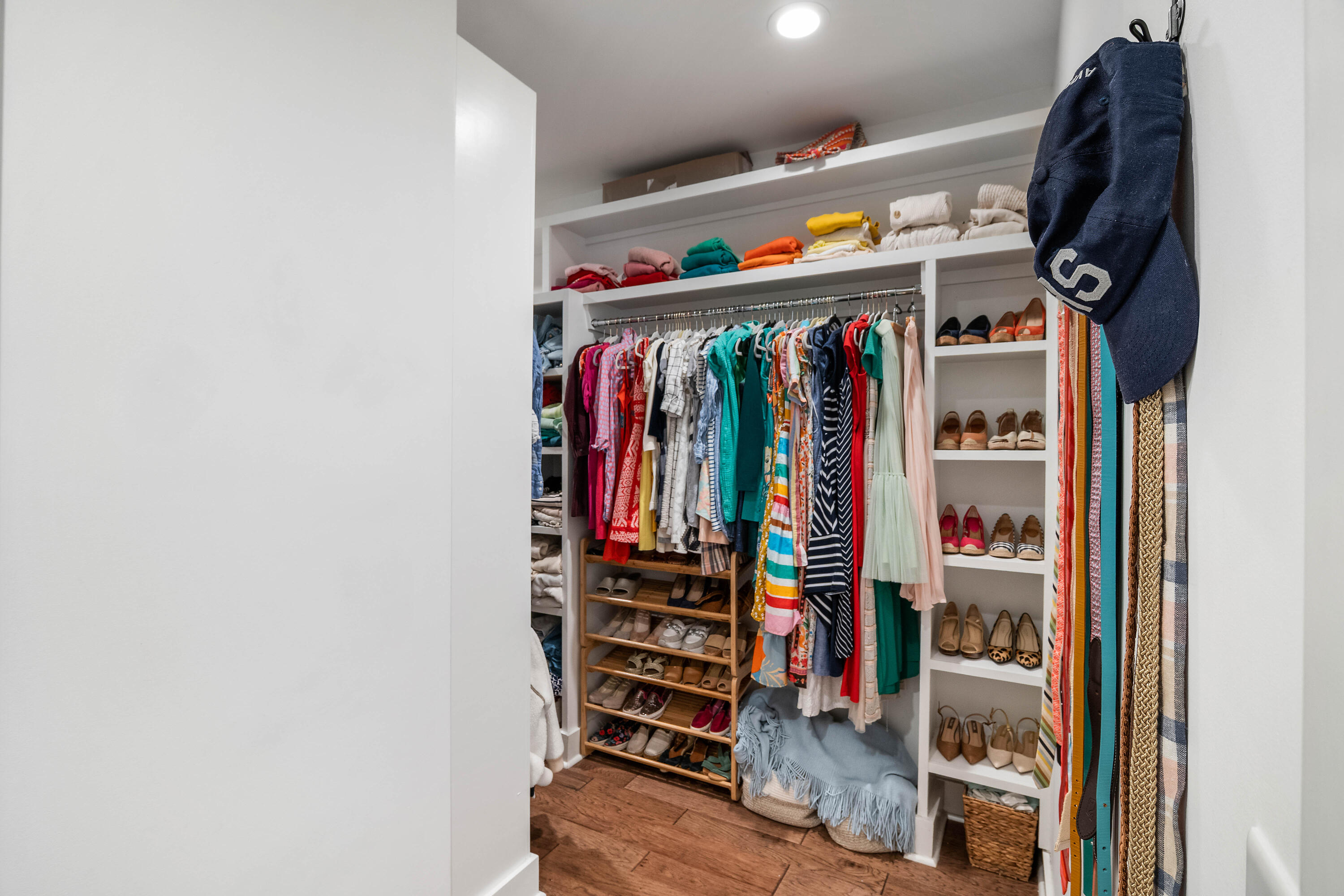 1499 Palmcrest Dr Drive