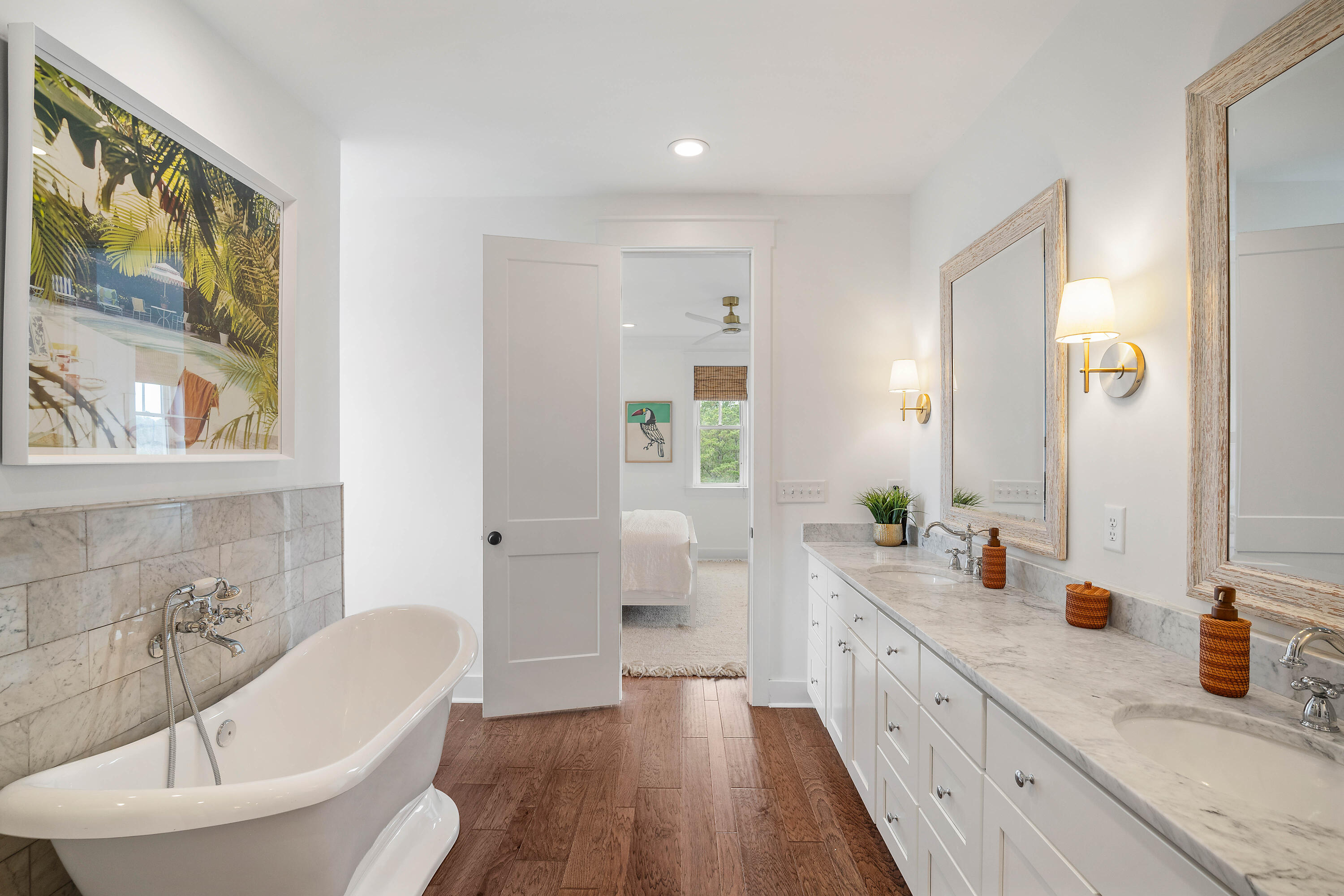 1499 Palmcrest Dr Drive