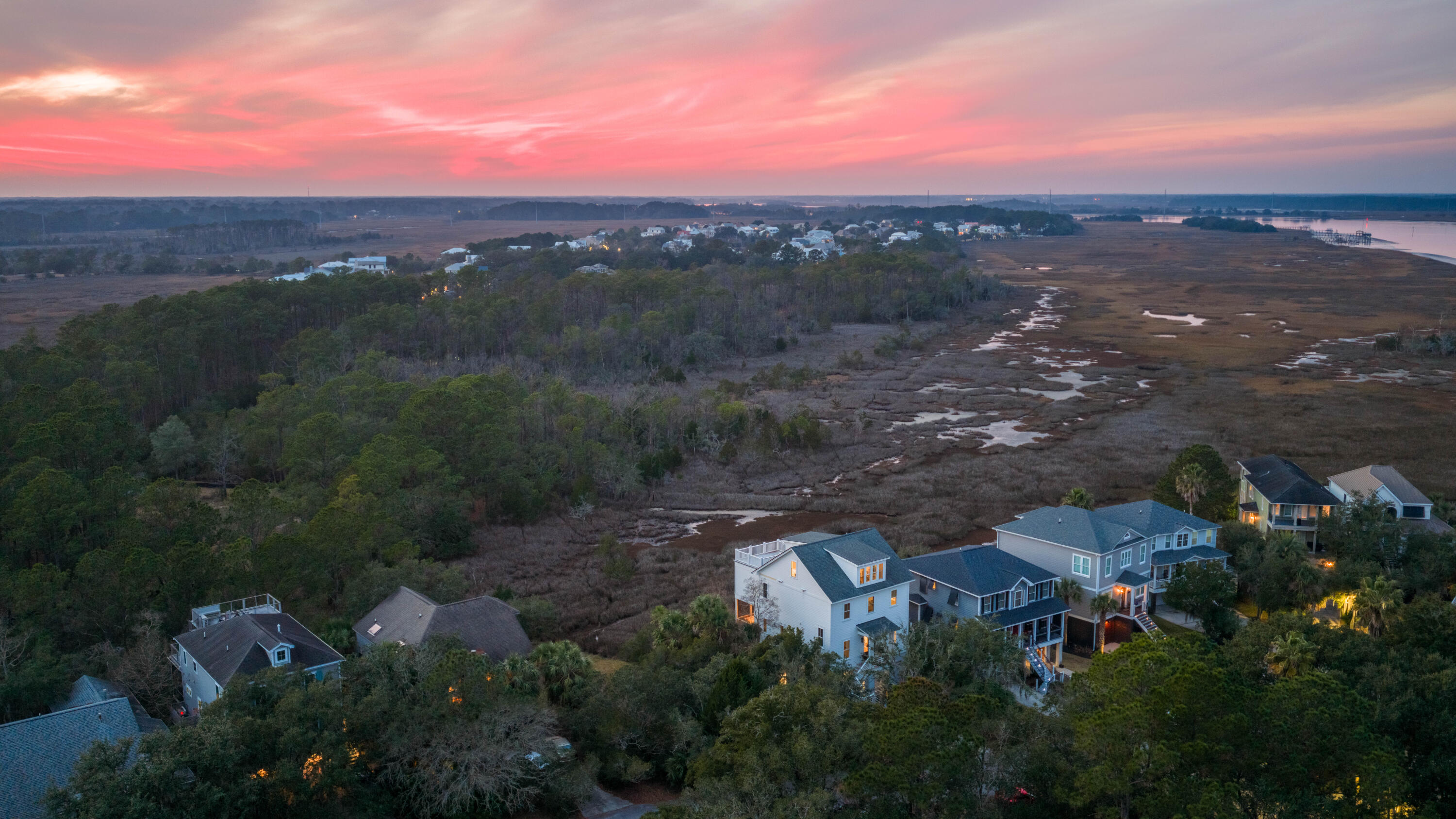 1499 Palmcrest Dr Drive