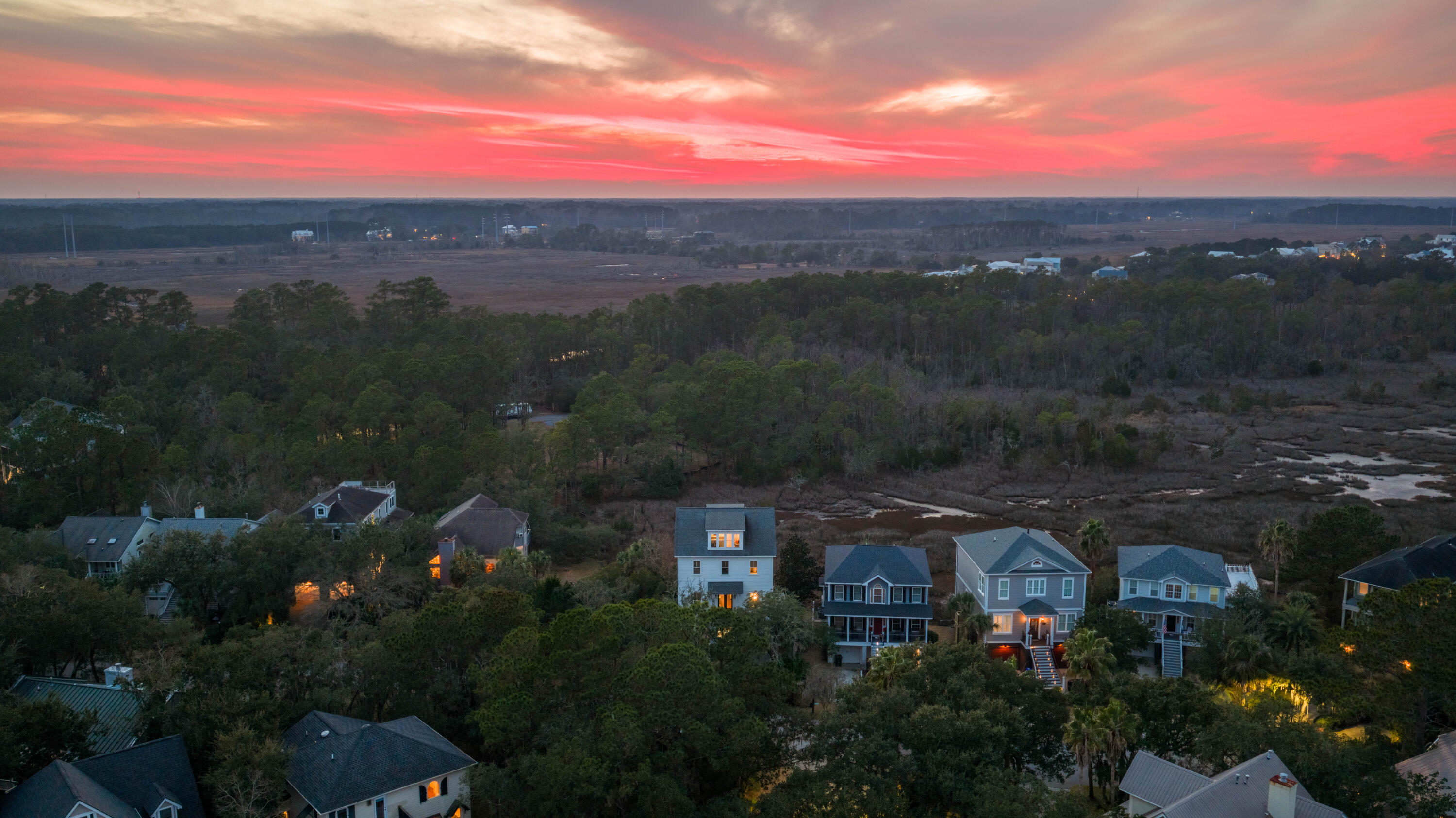 1499 Palmcrest Dr Drive