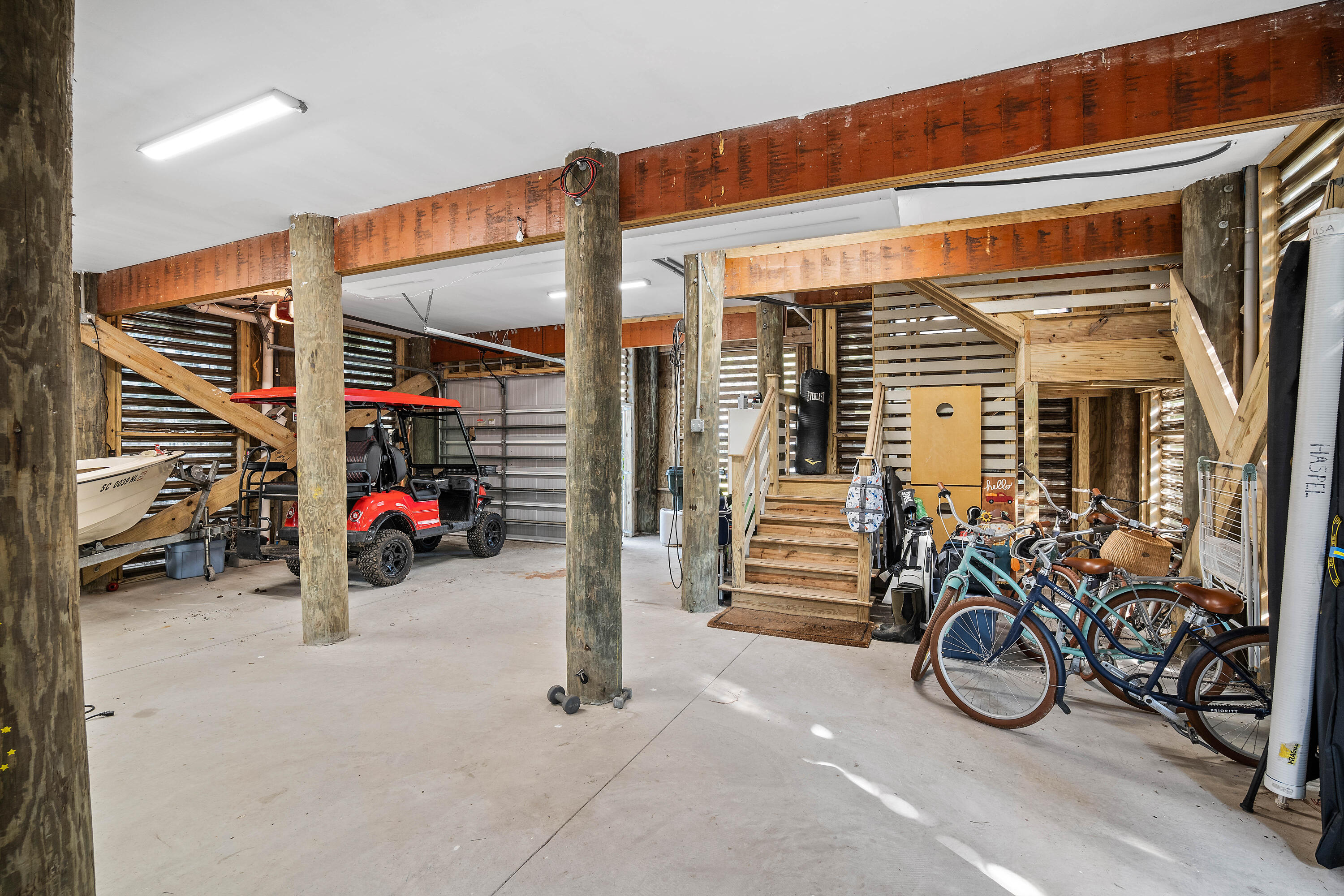 1499 Palmcrest Dr Drive