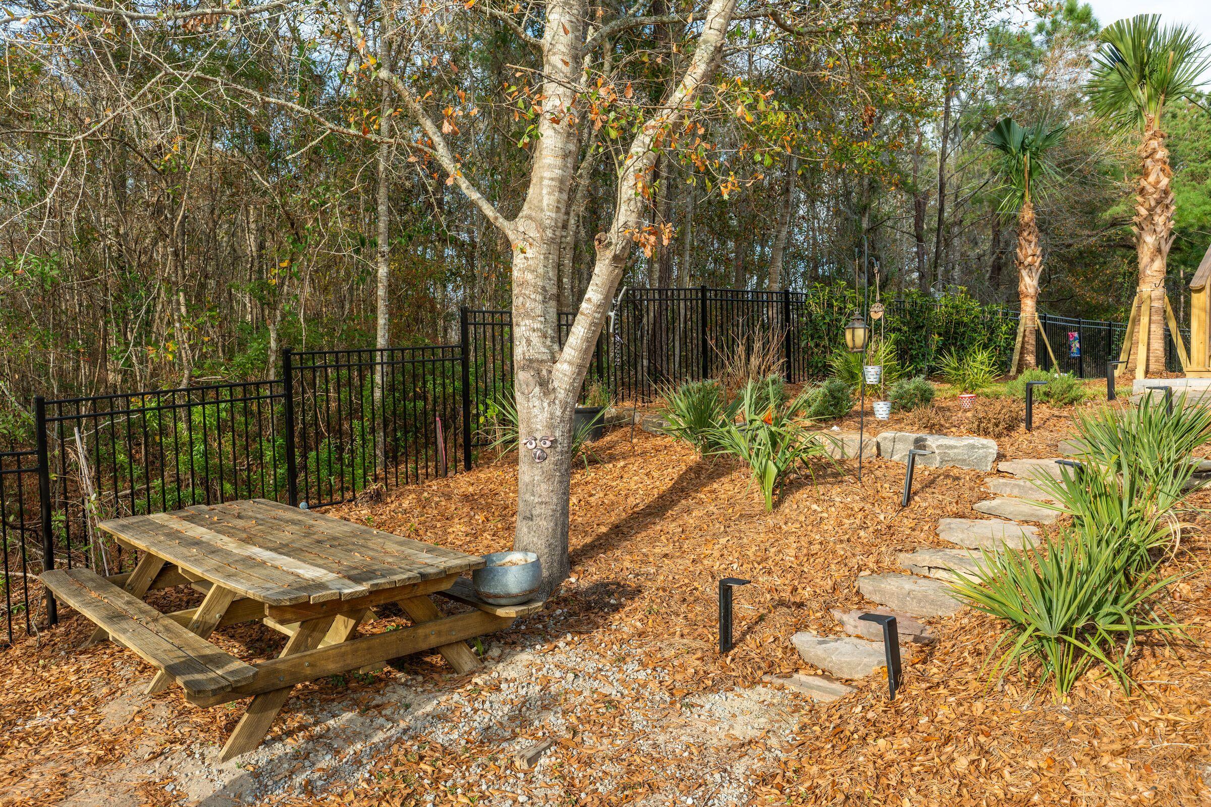 269 Belladonna Court