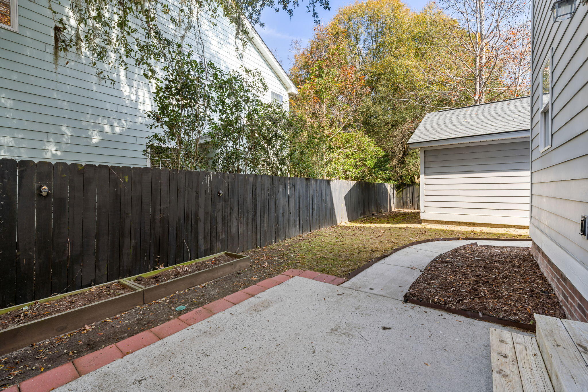 1772 Hickory Knoll Way