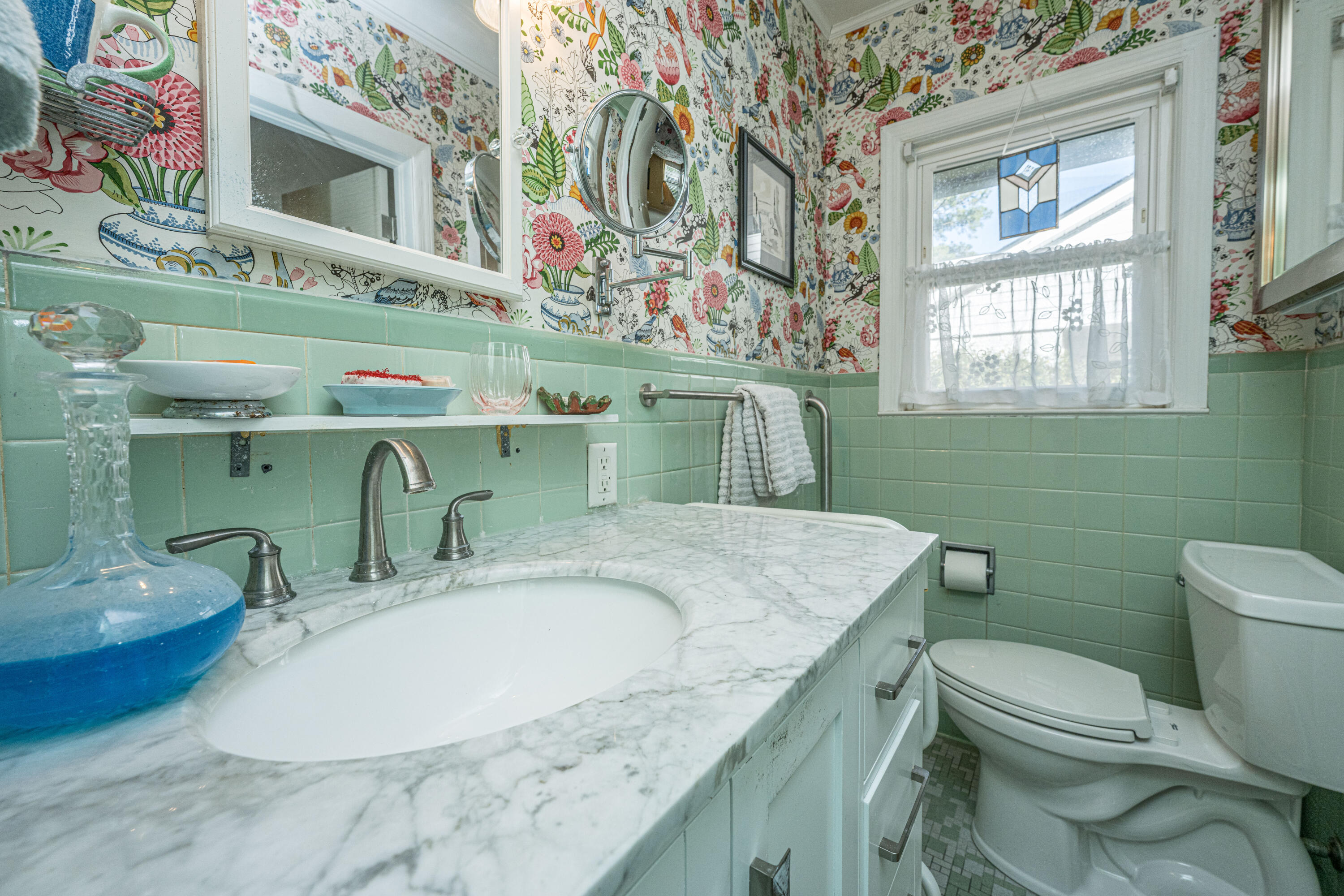 1240 Kensington Drive