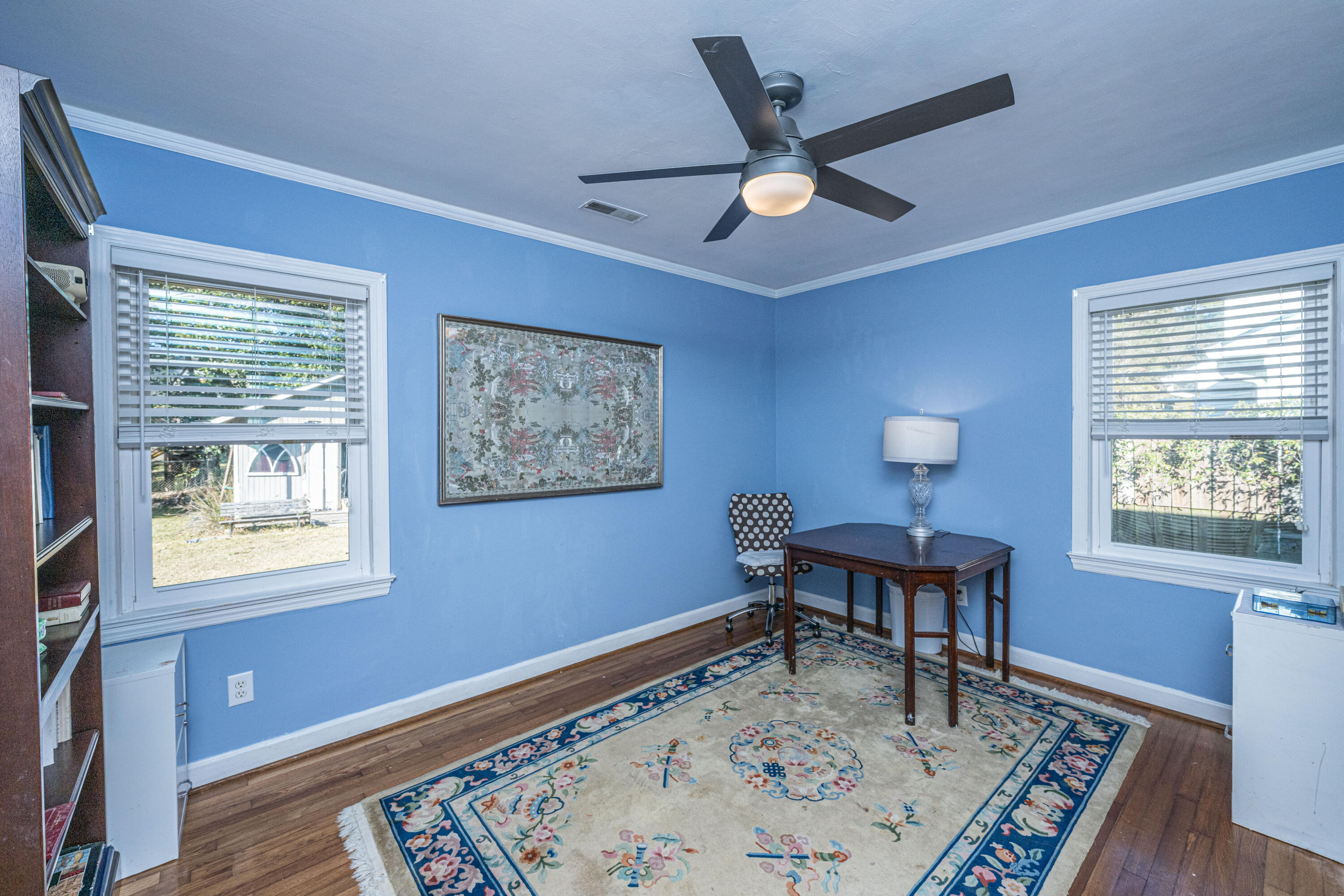 1240 Kensington Drive