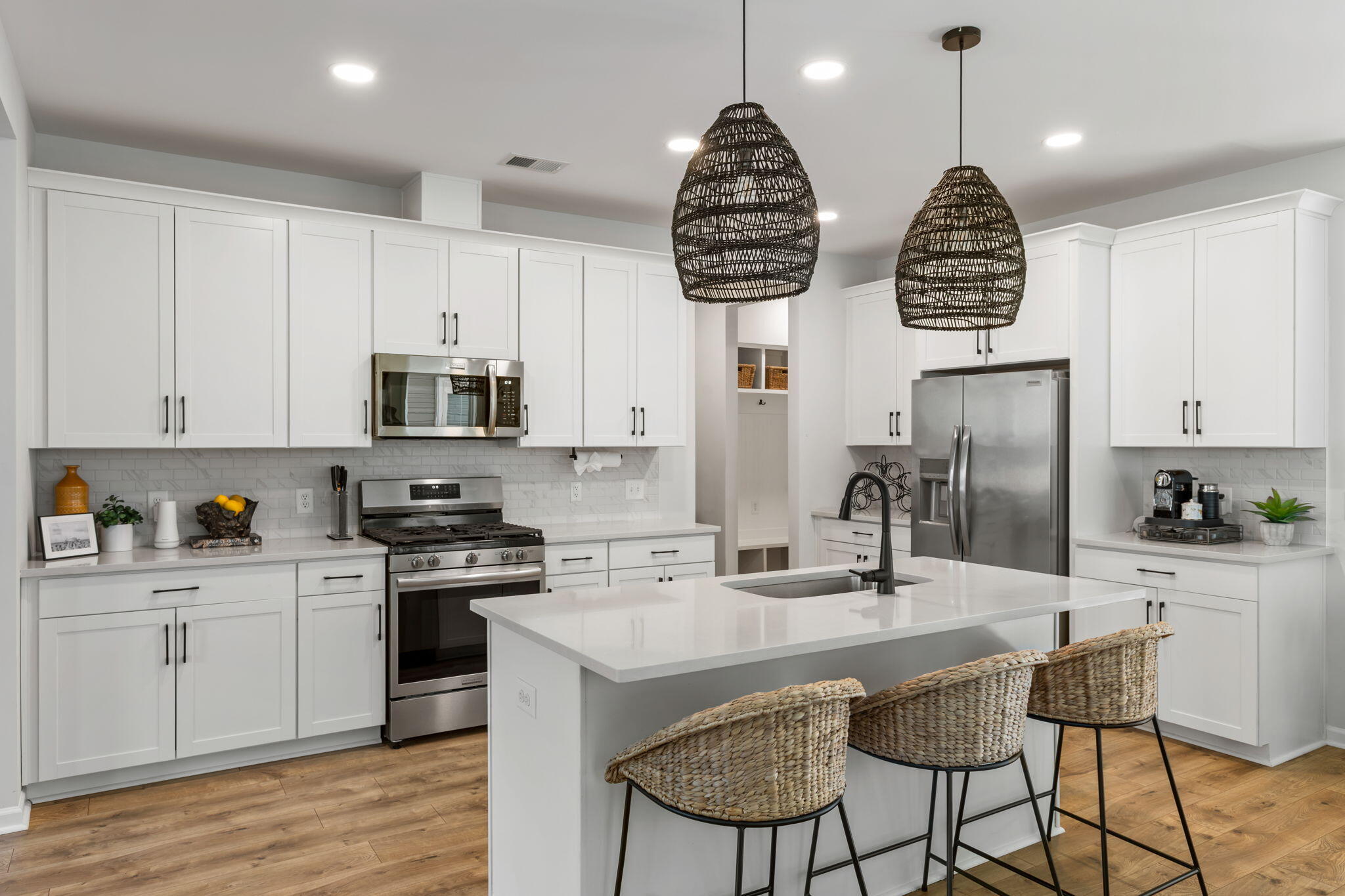 8697 Windsor Hill Blvd