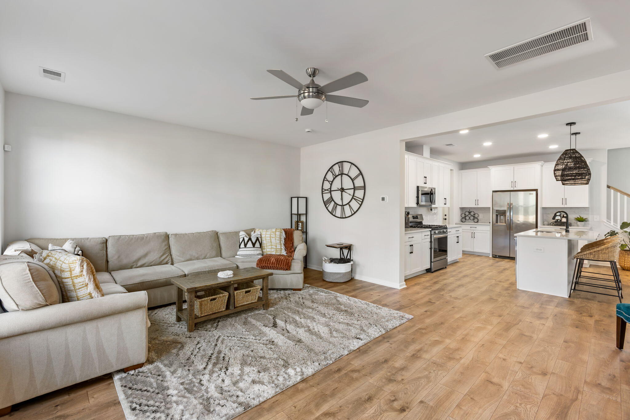 8697 Windsor Hill Blvd