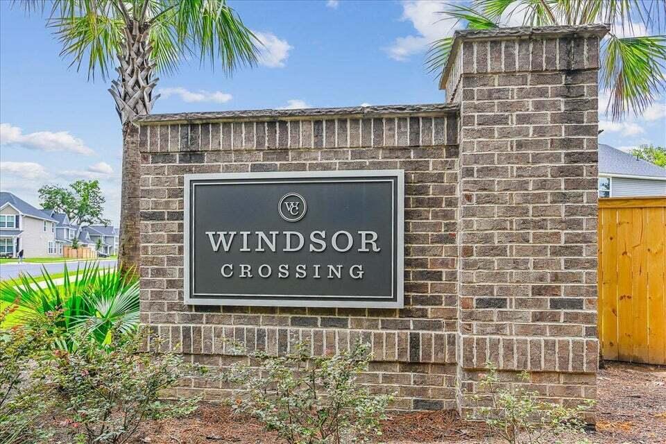 8697 Windsor Hill Blvd