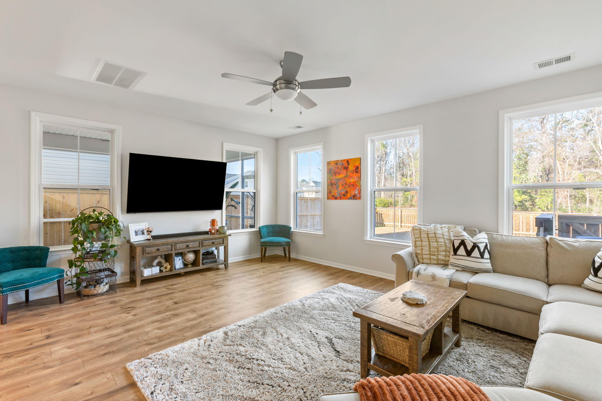 8697 Windsor Hill Blvd