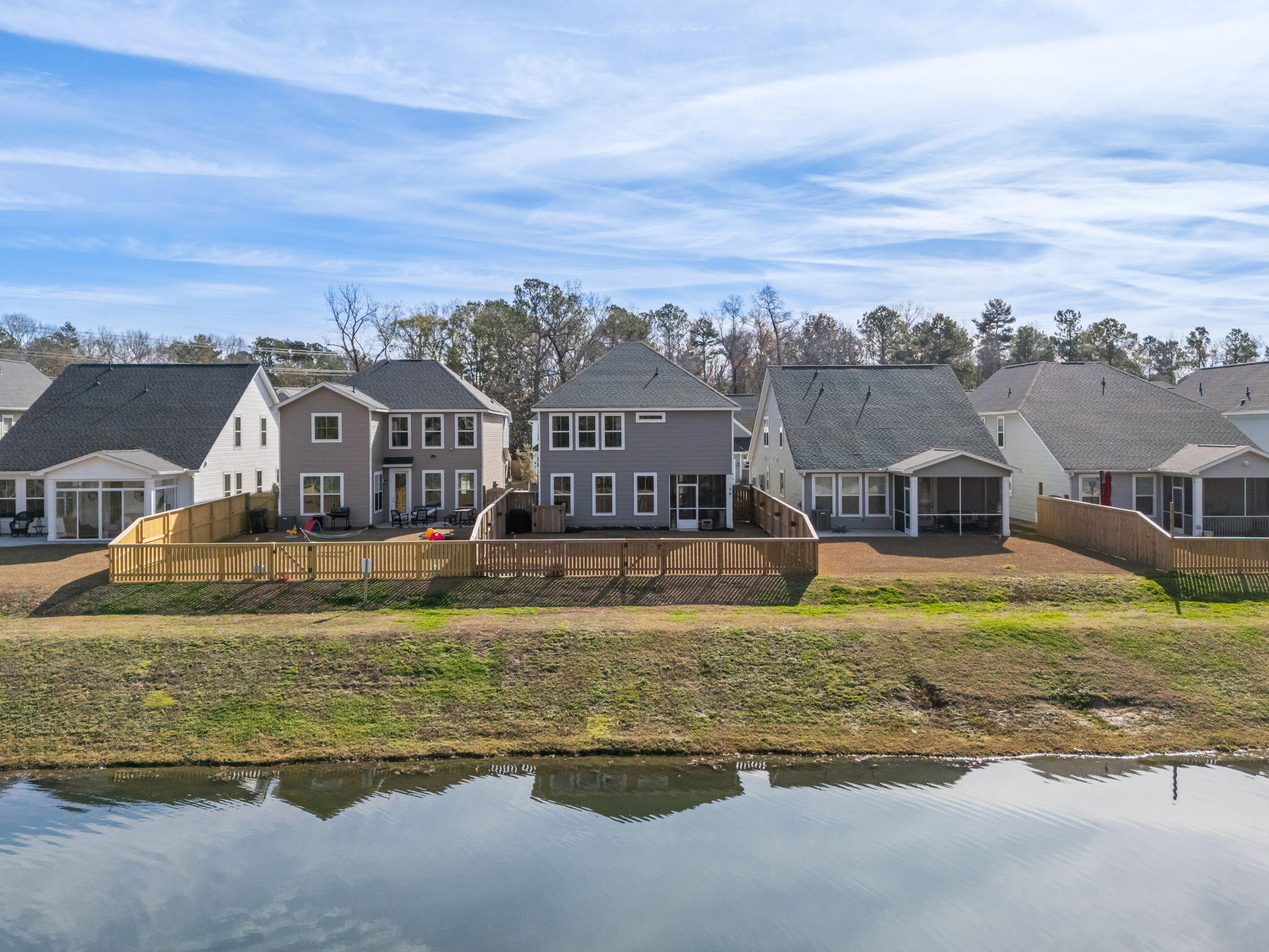 8697 Windsor Hill Blvd