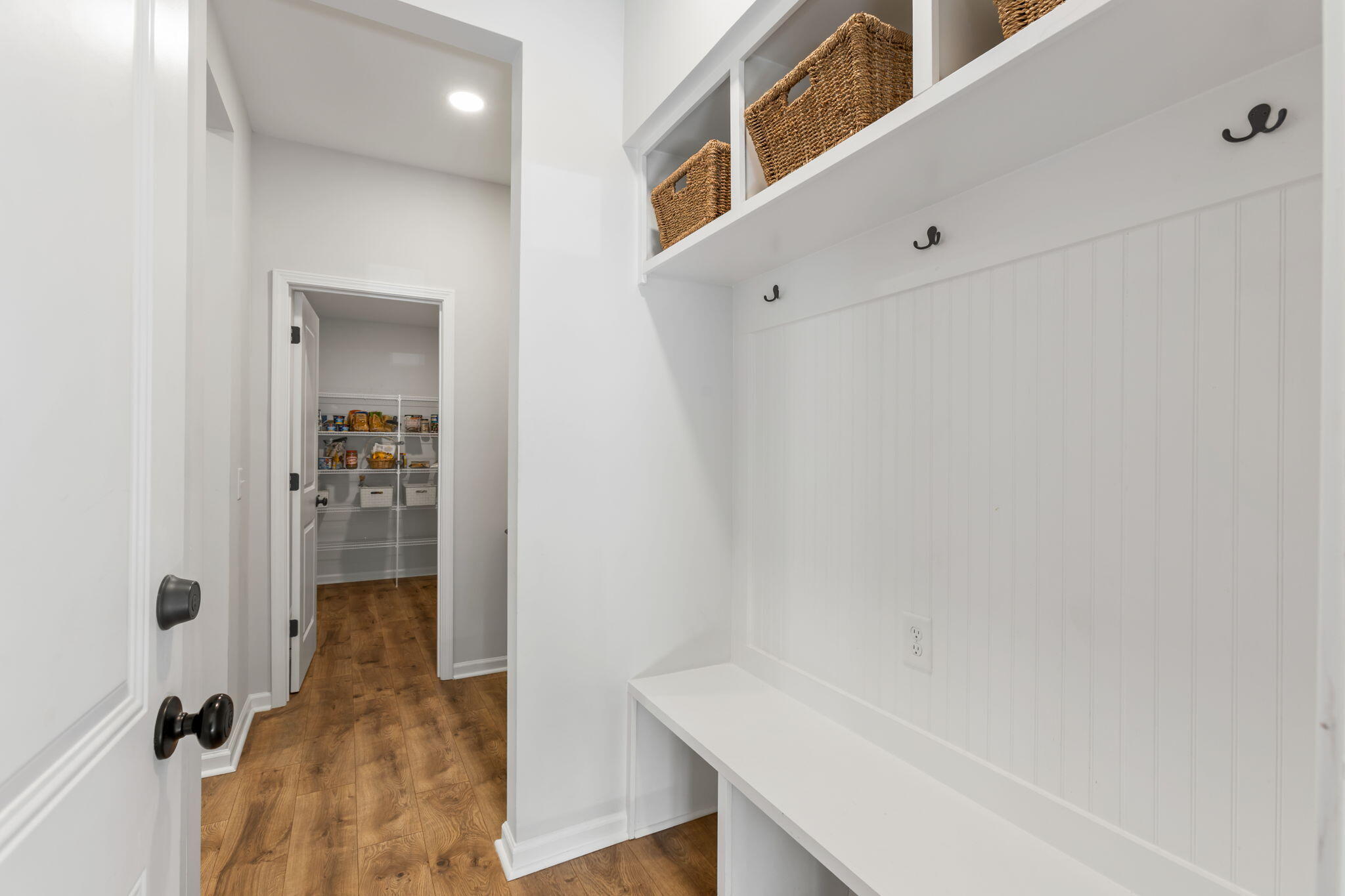 8697 Windsor Hill Blvd