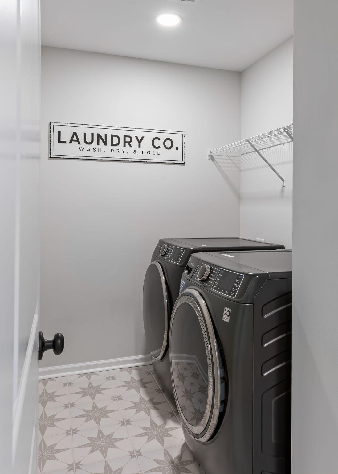 8697 Windsor Hill Blvd