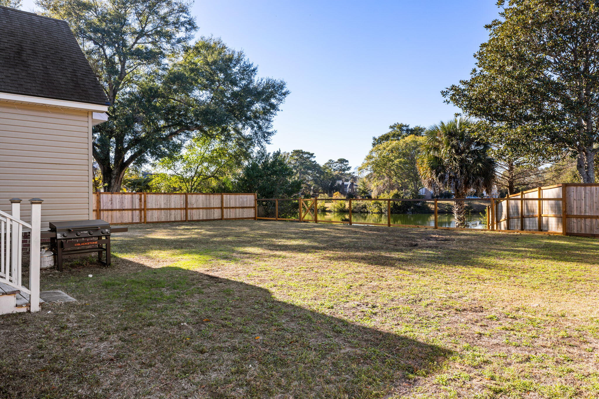 100 Oyster Point Row