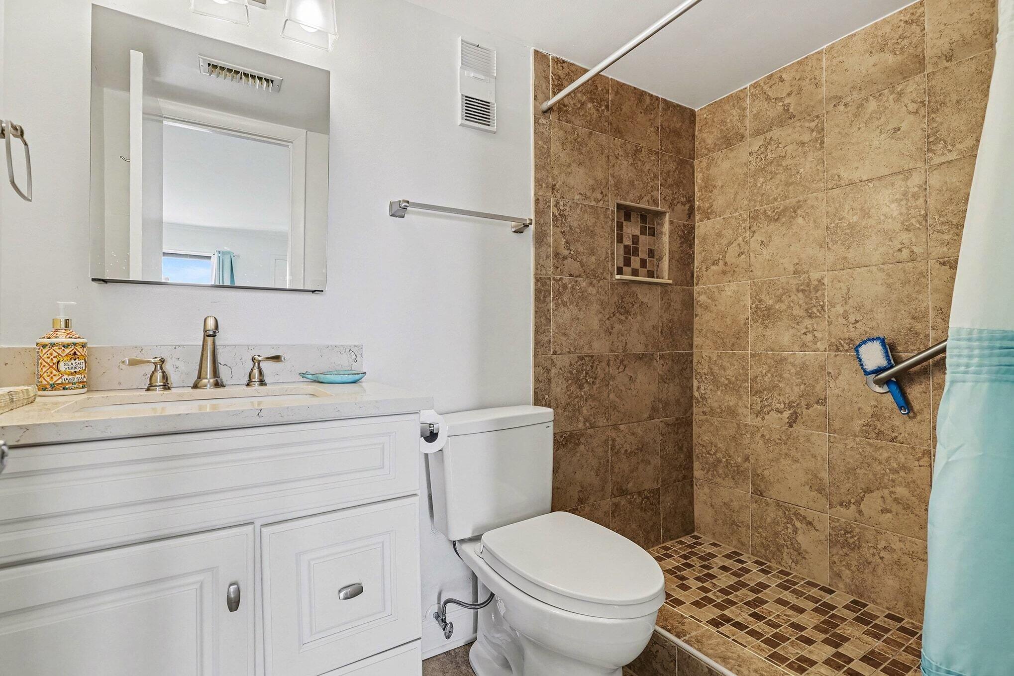 912 N Waccamaw Drive # 806