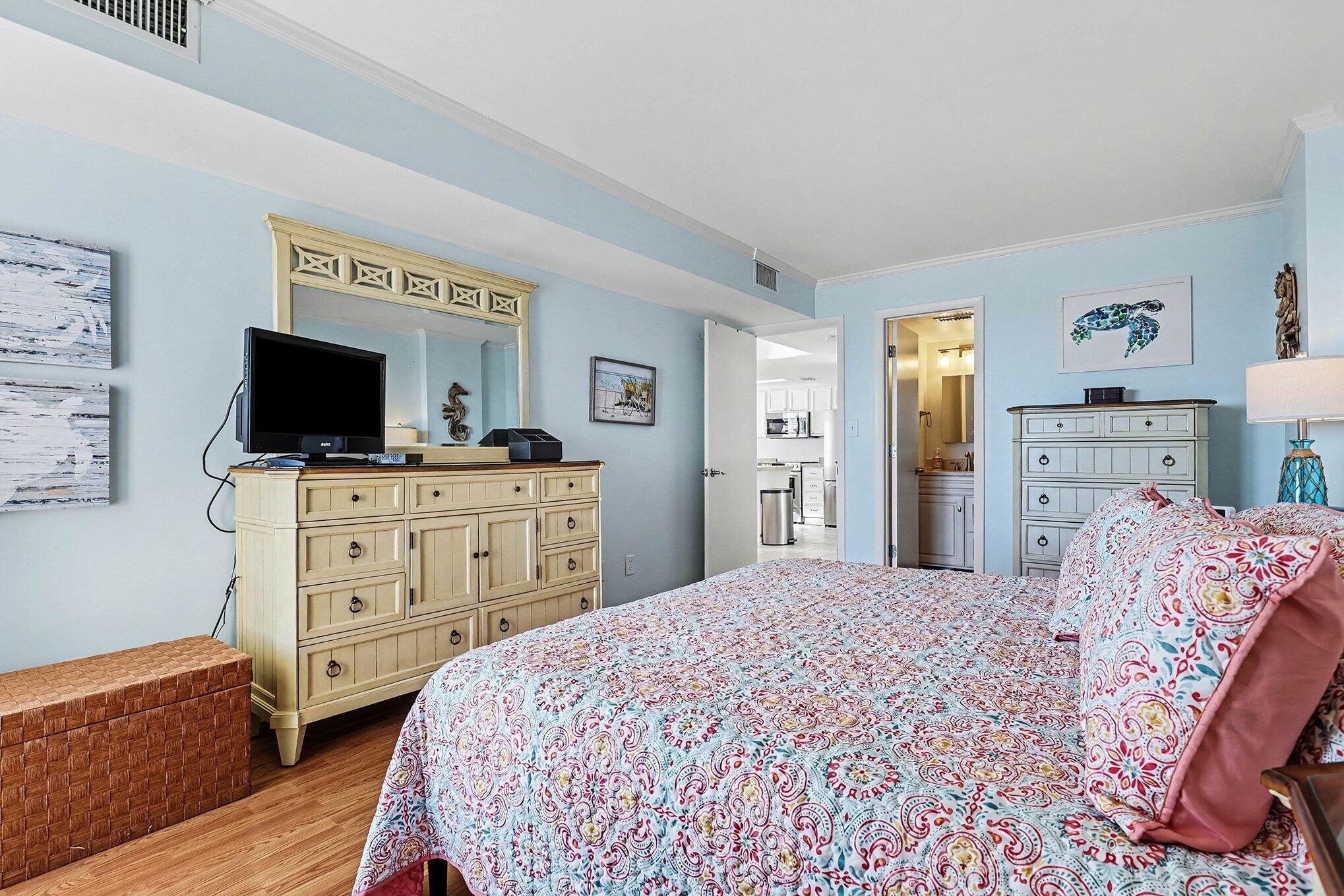 912 N Waccamaw Drive # 806