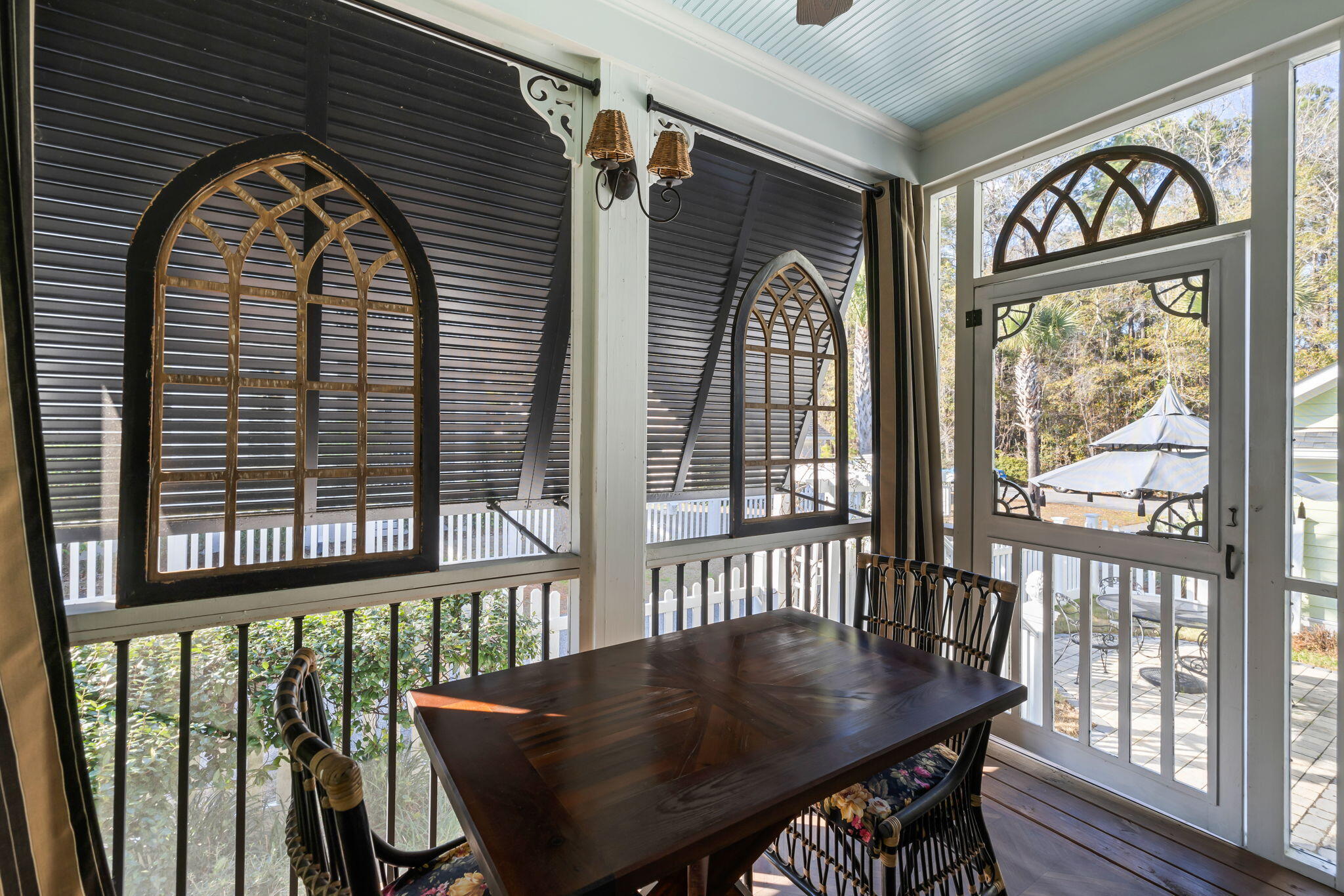 2853 Rivertowne Parkway