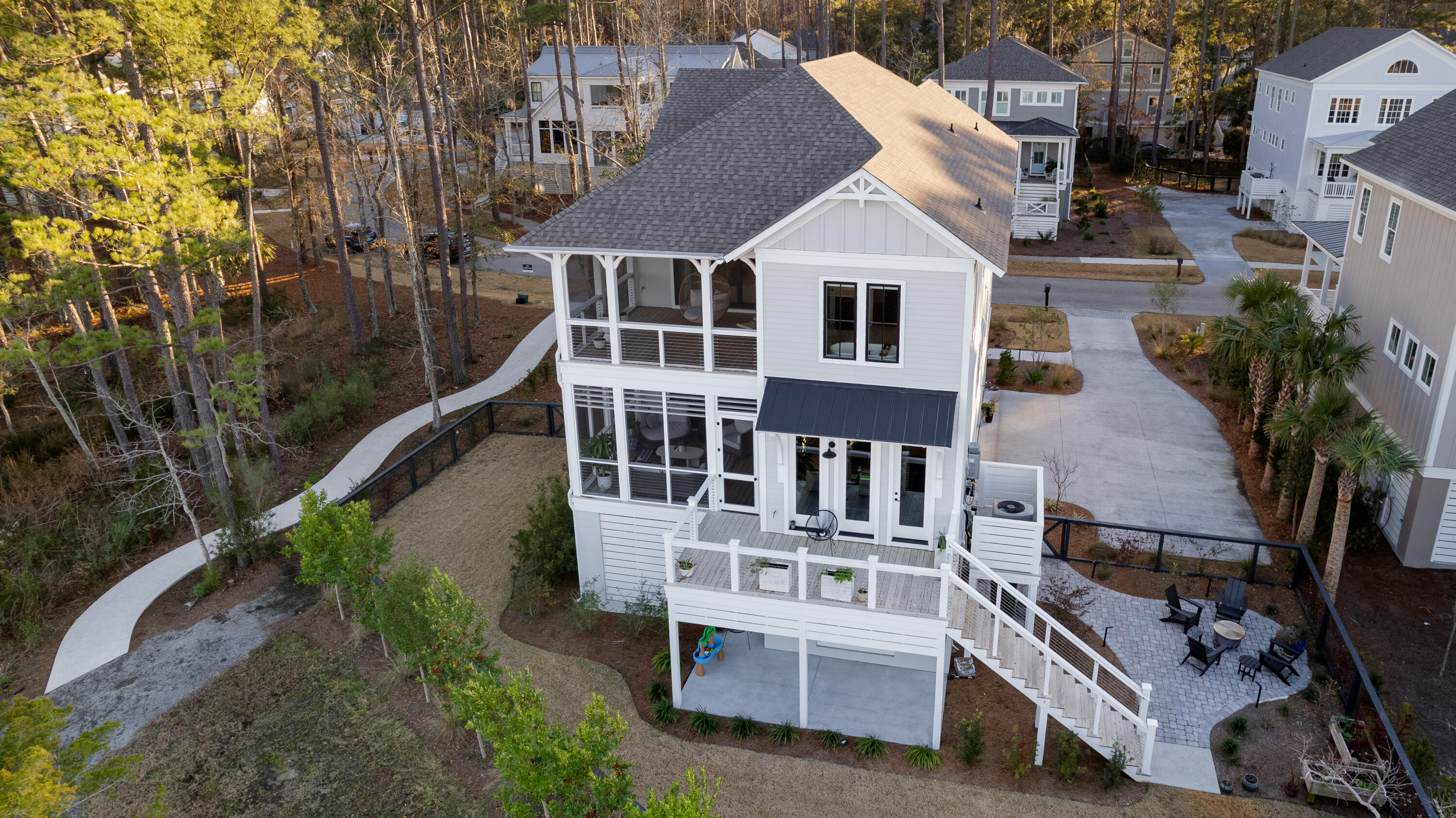 1544 John Fenwick Lane