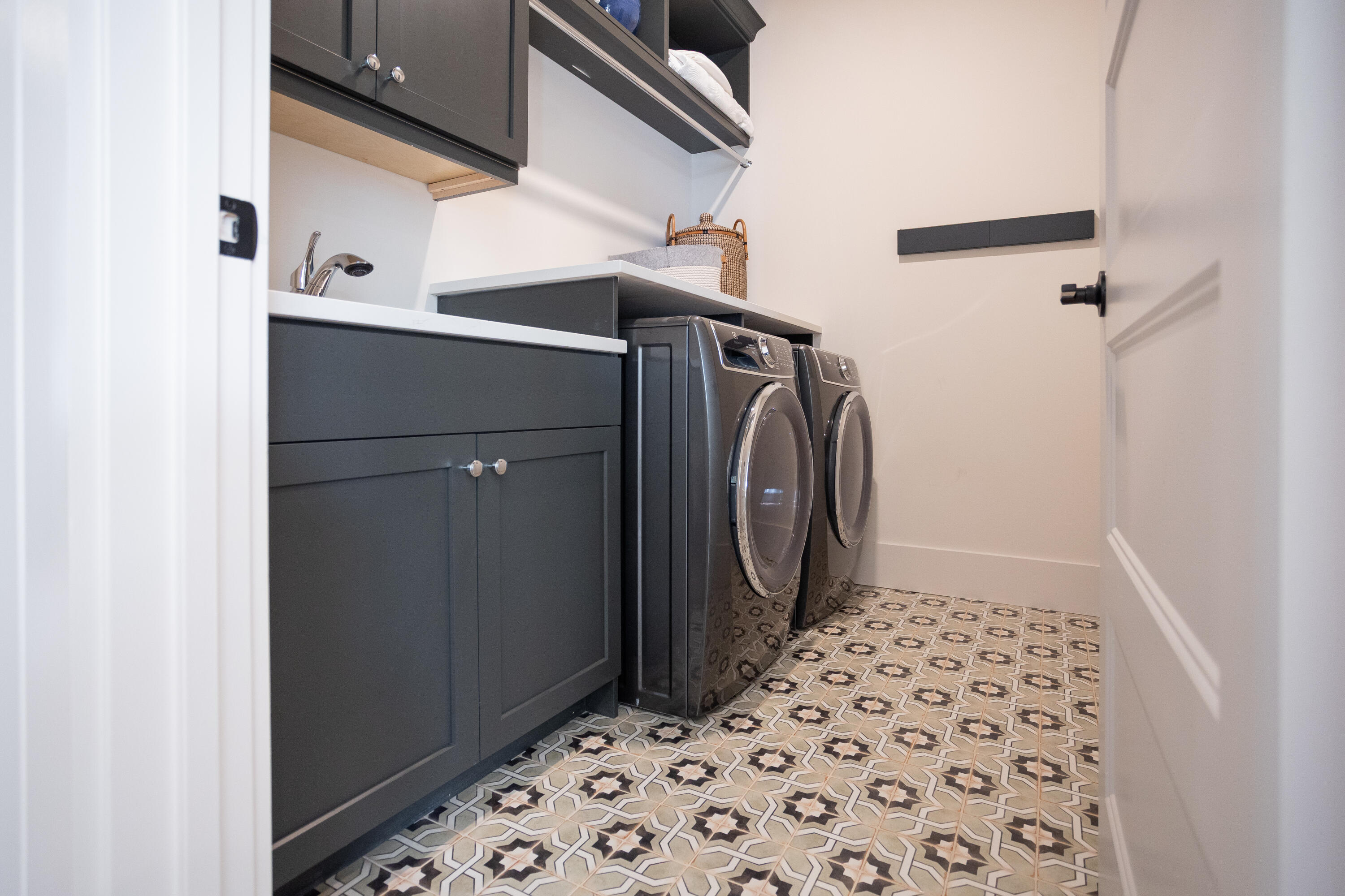 1544 John Fenwick Lane