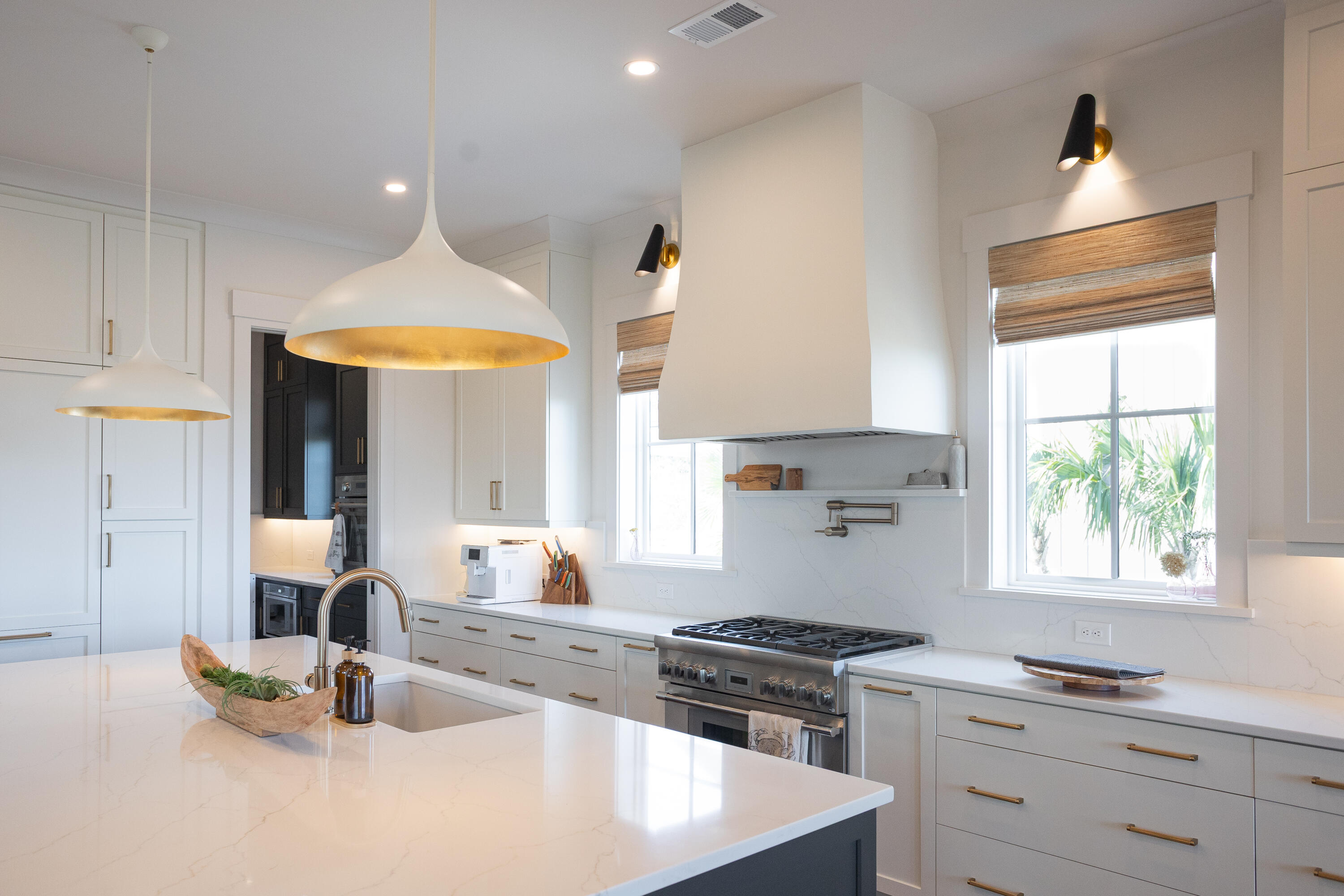 1544 John Fenwick Lane