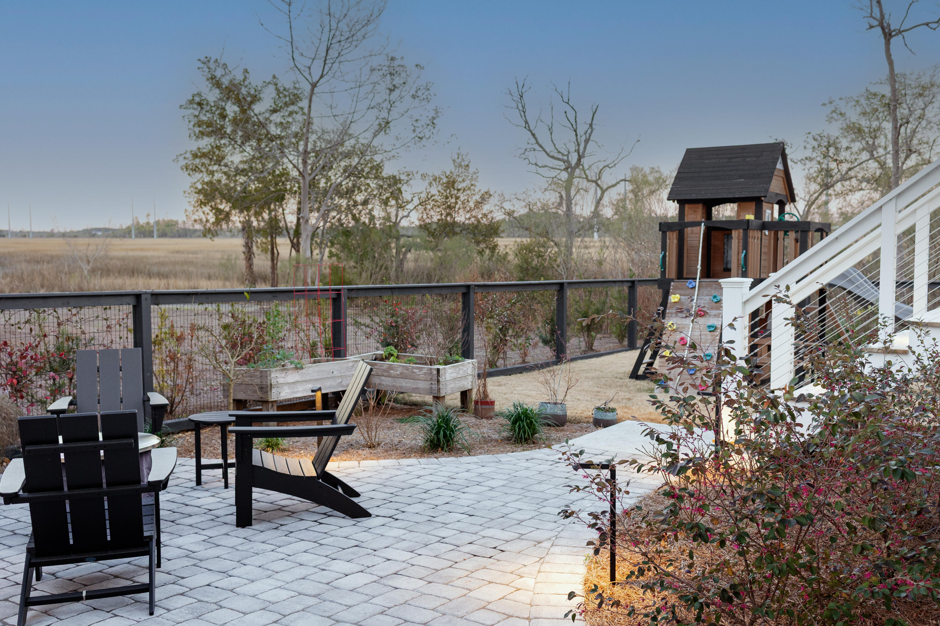 1544 John Fenwick Lane