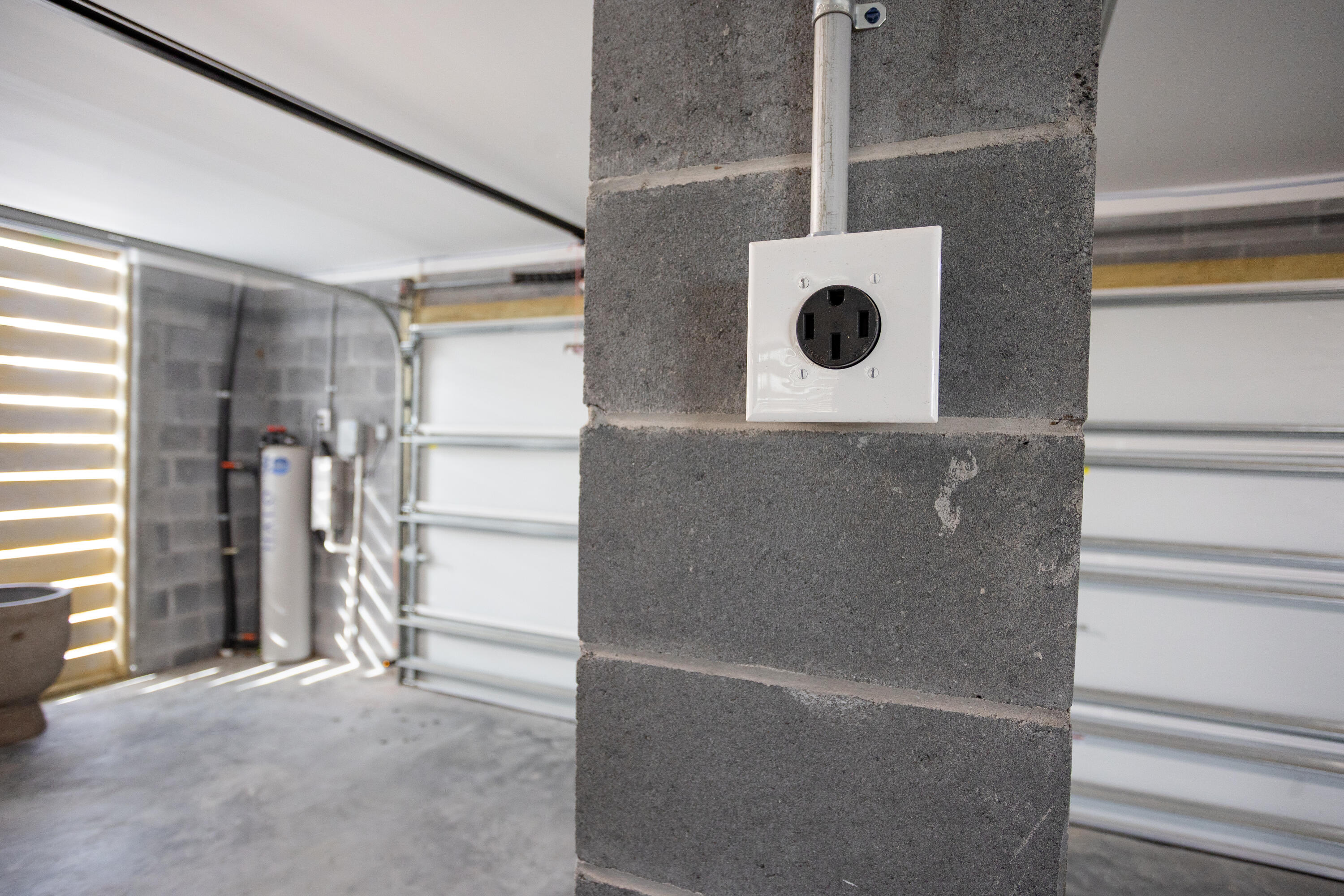 1544 John Fenwick Lane