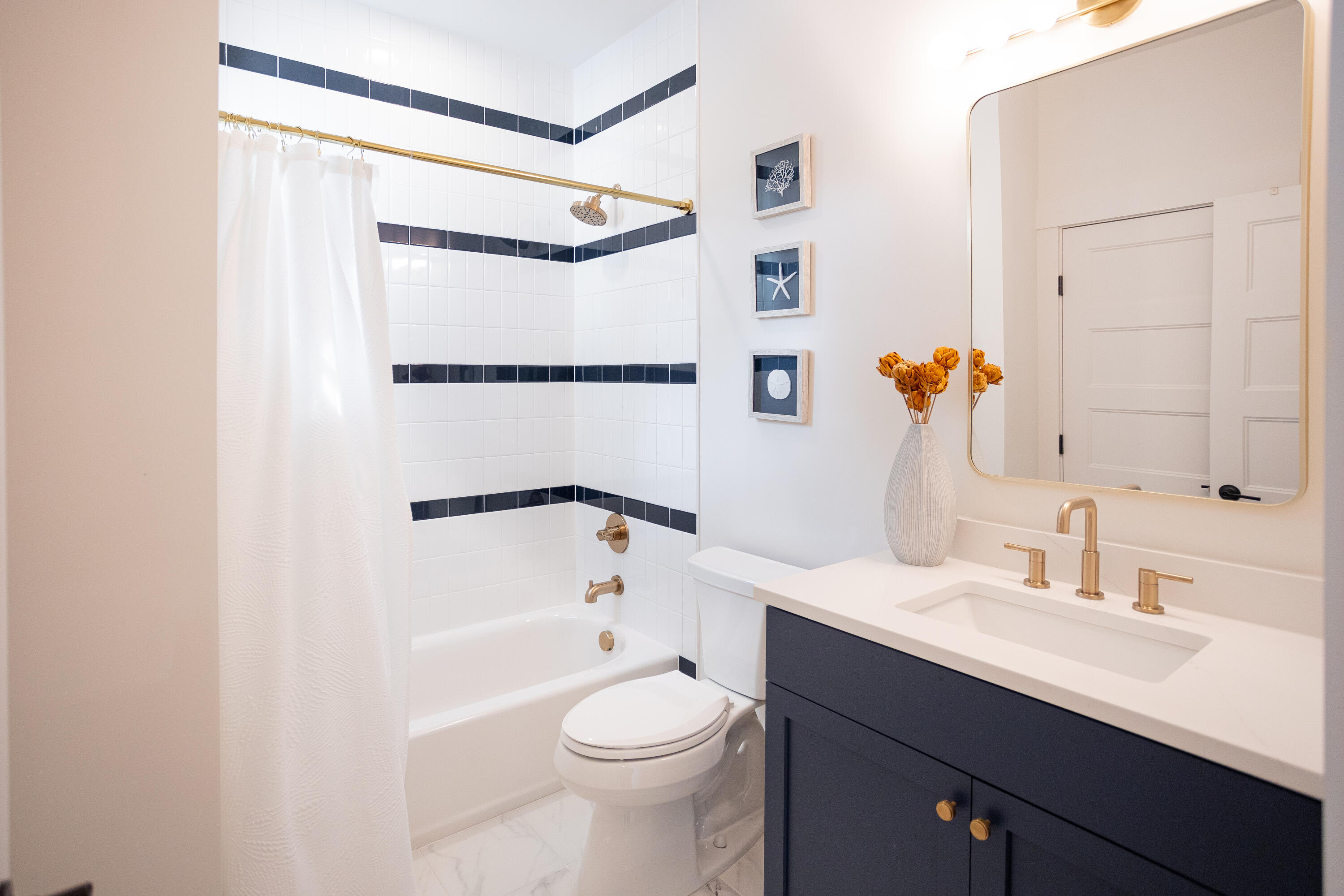 1544 John Fenwick Lane