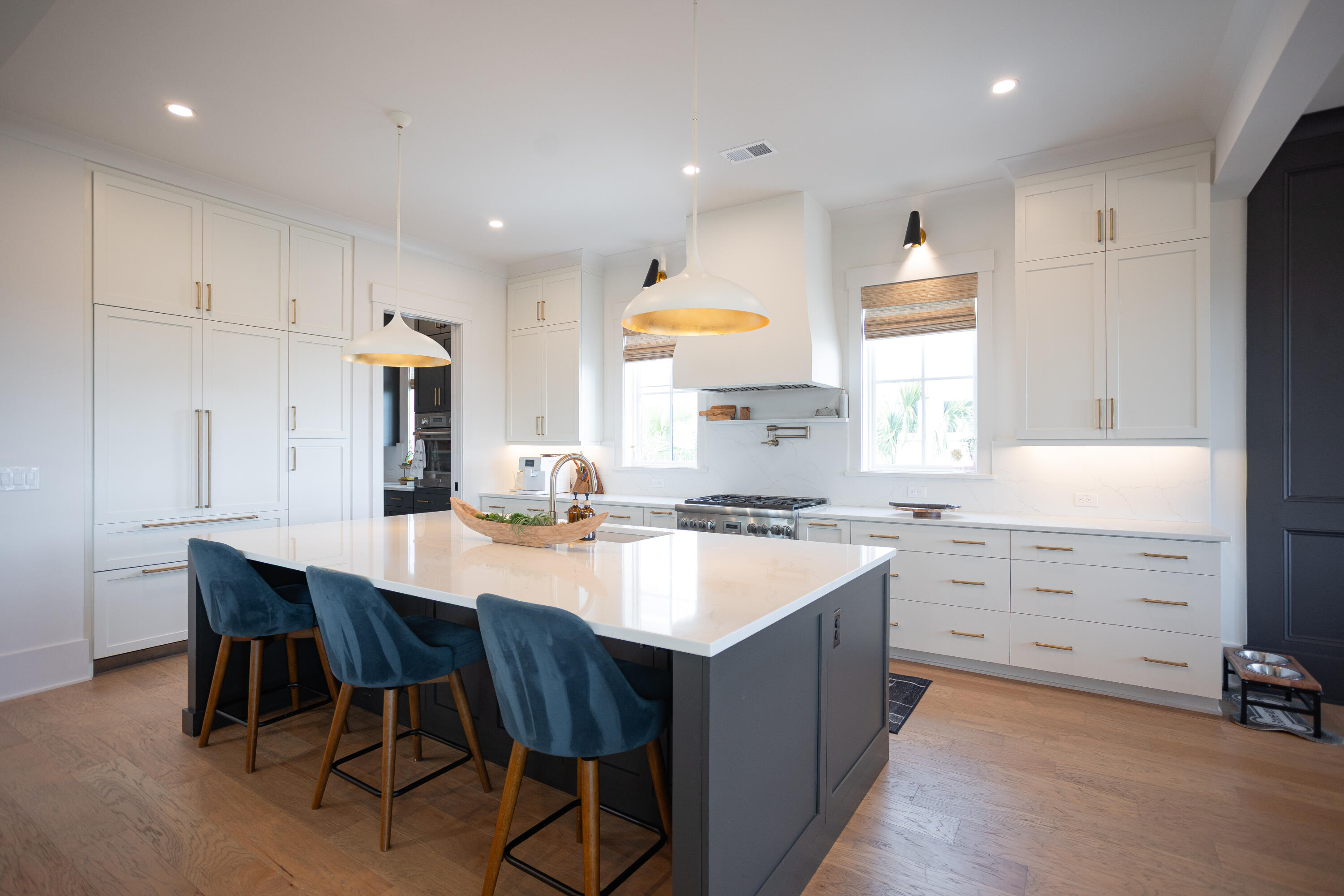 1544 John Fenwick Lane