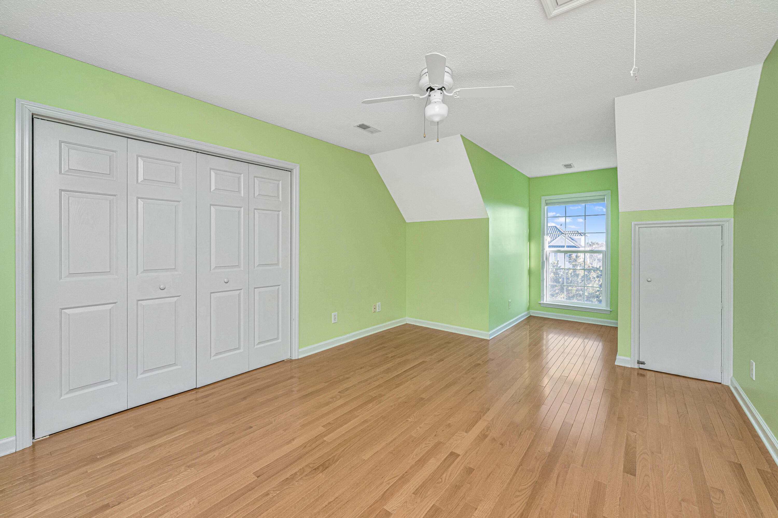 46 Battery Park Road