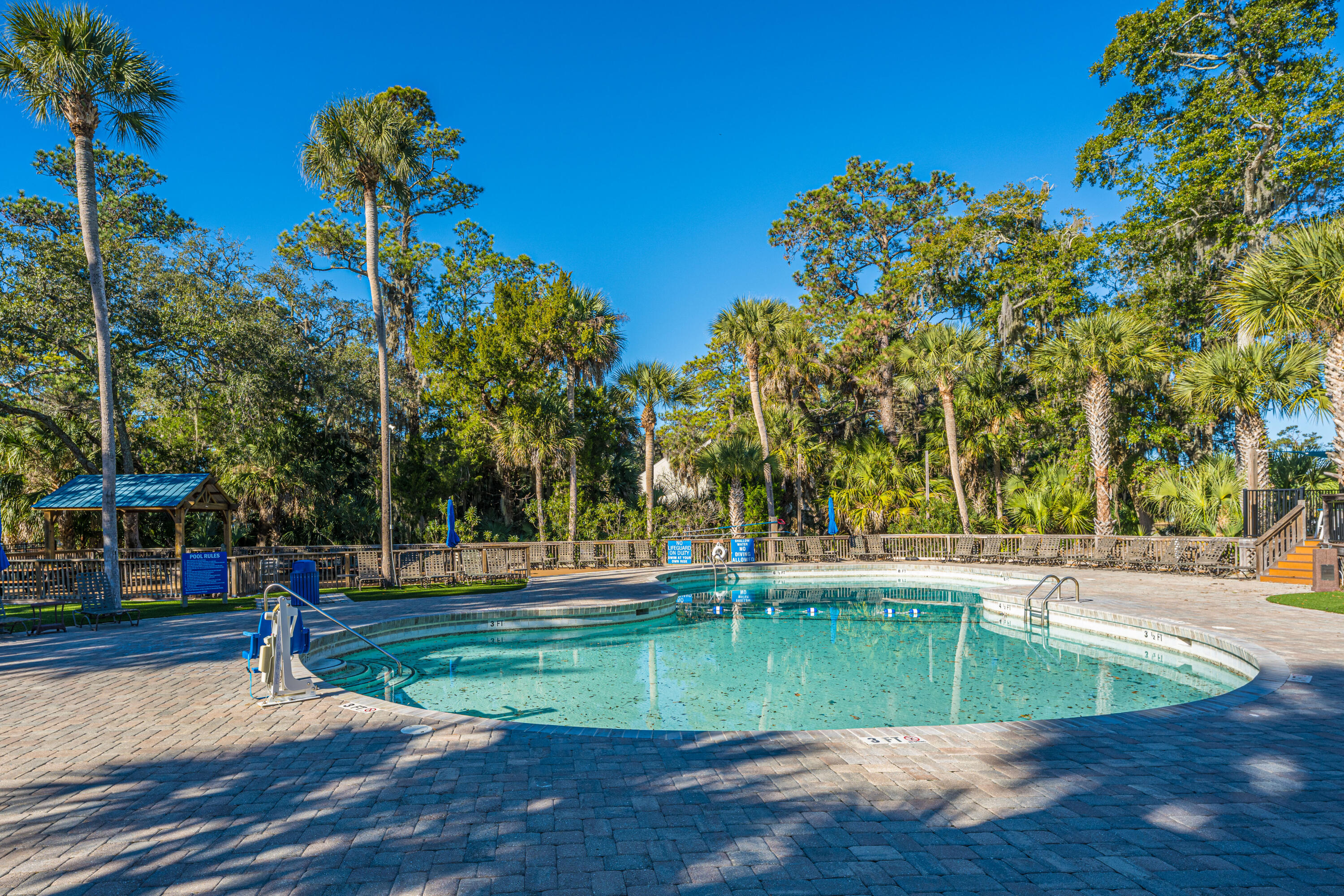 46 Battery Park Road