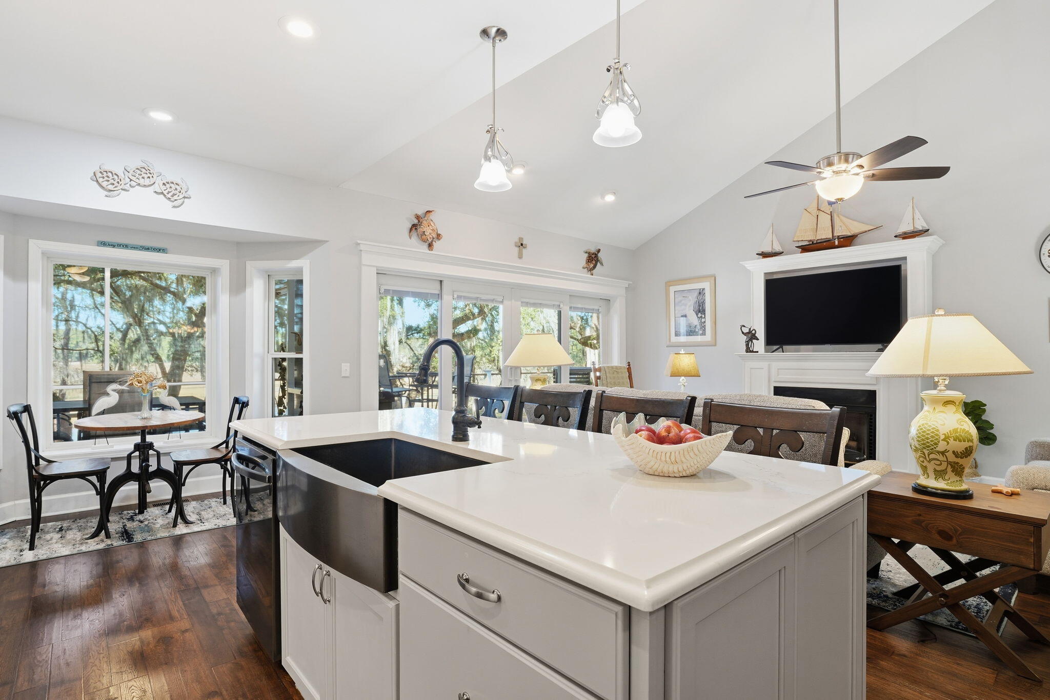 8448 Chisolm Plantation Road