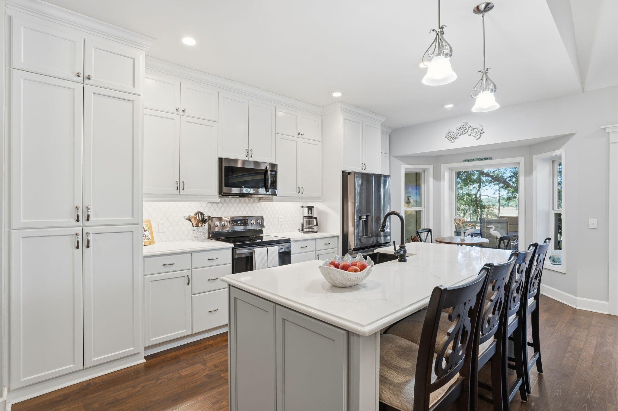 8448 Chisolm Plantation Road