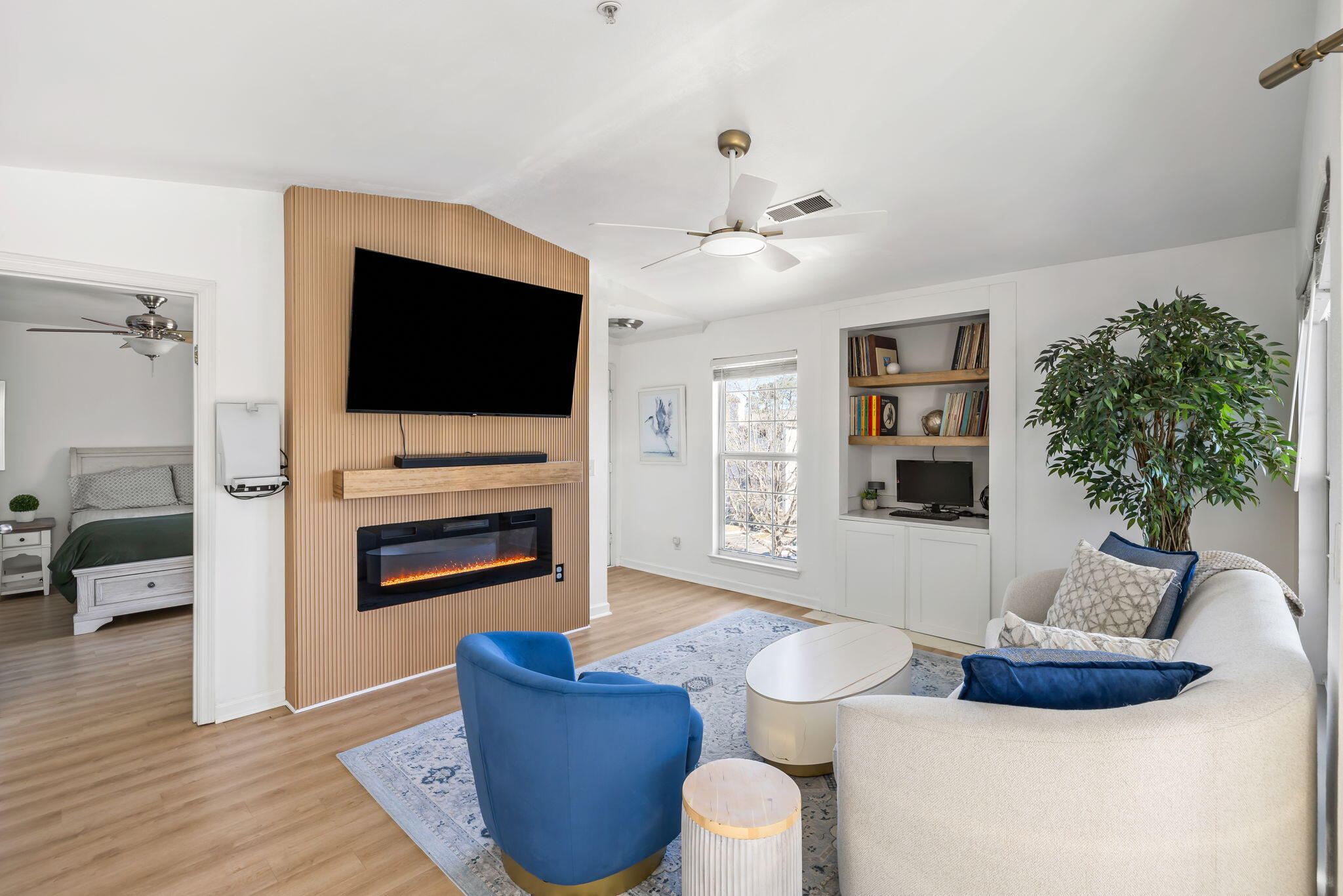 700 Daniel Ellis Drive # 10301