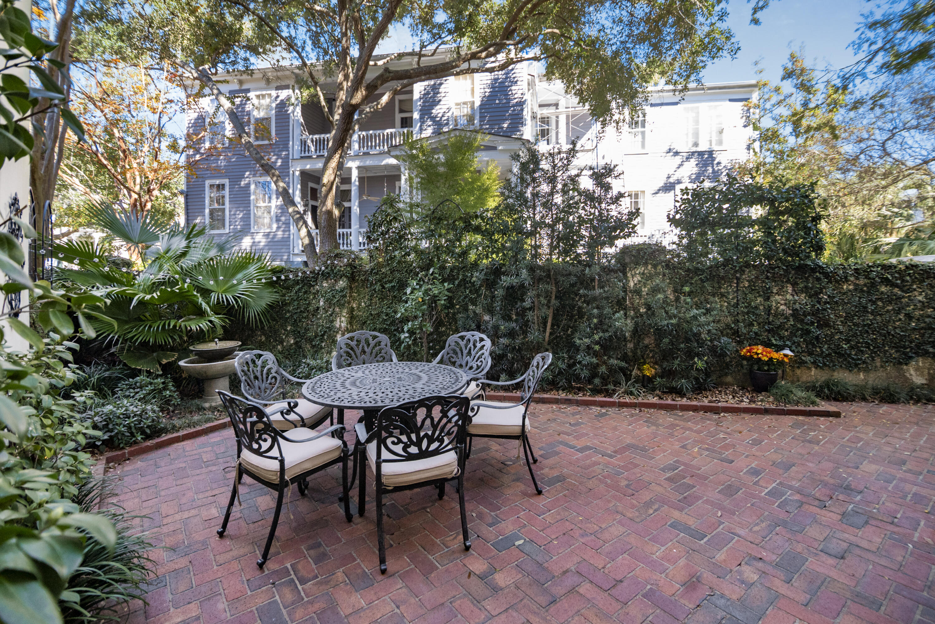 156 Tradd Street Unit: E