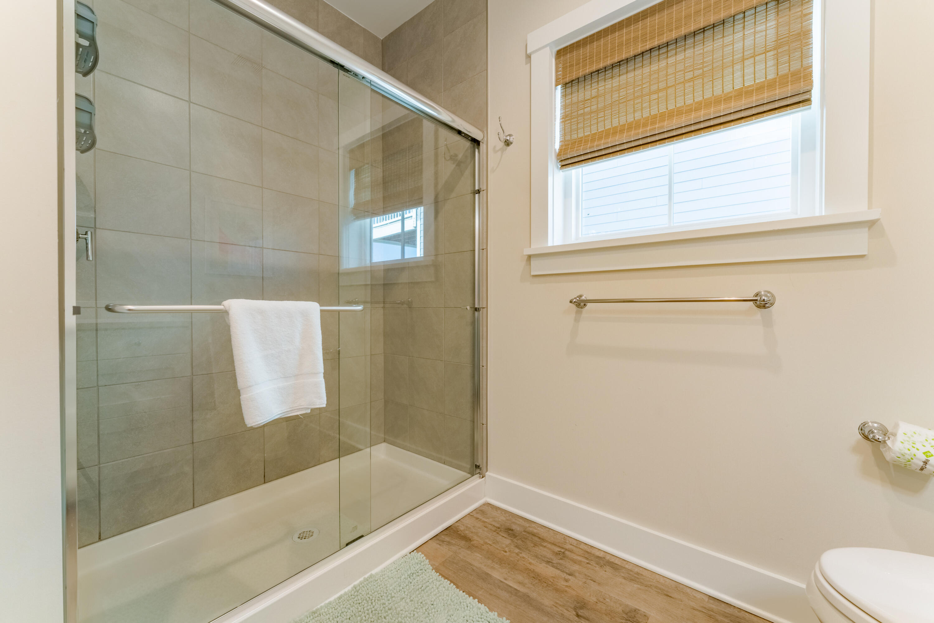 115 E Arctic Avenue # 2b