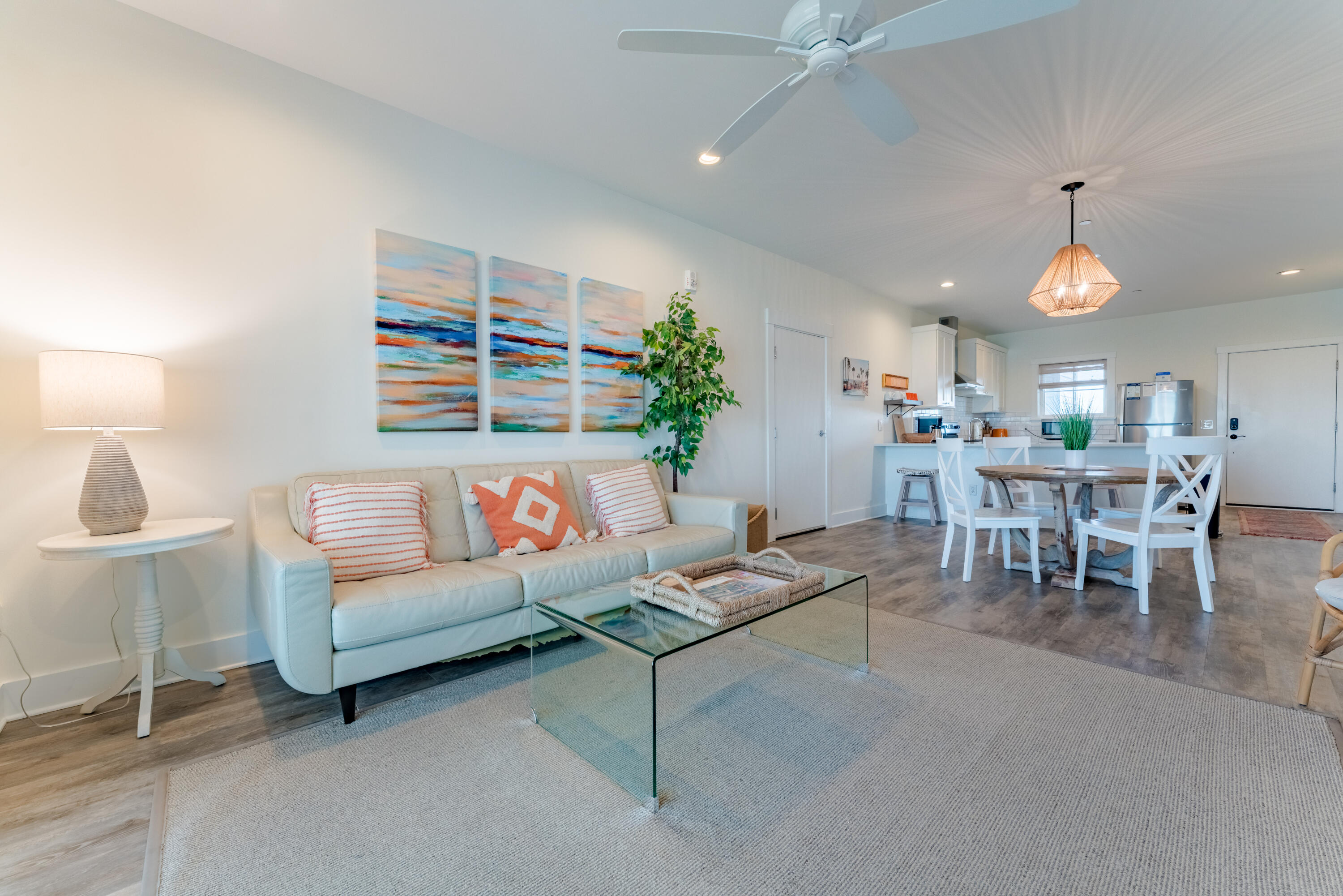 115 E Arctic Avenue # 2b