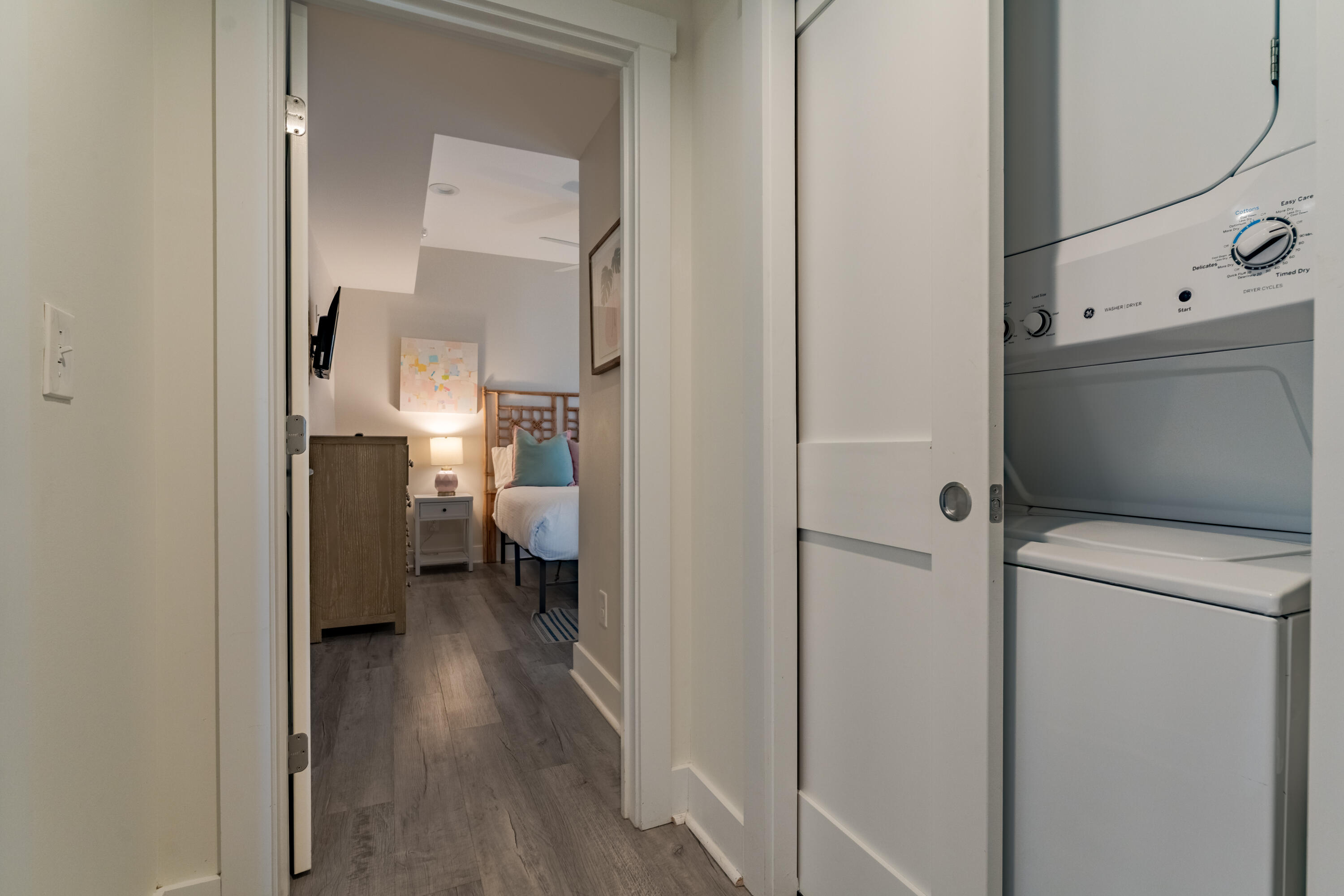 115 E Arctic Avenue # 1b