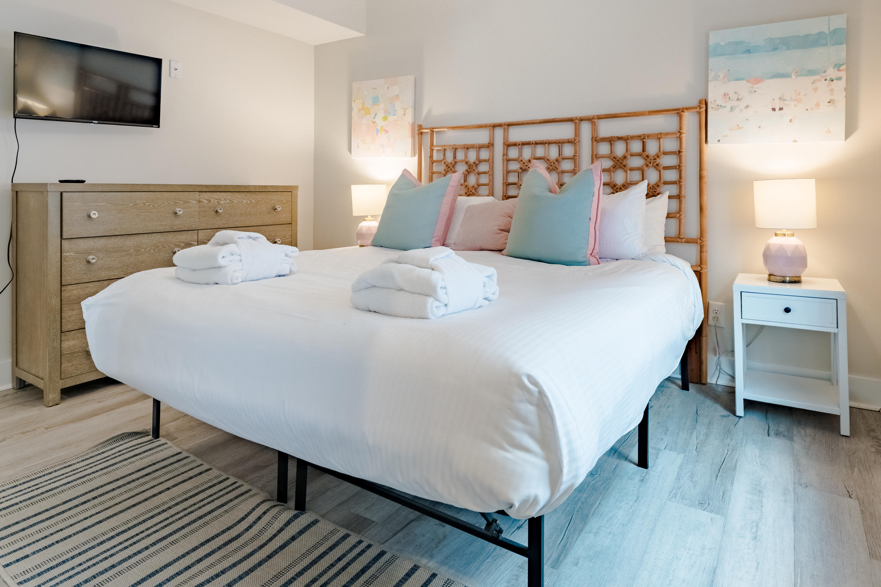 115 E Arctic Avenue # 1b