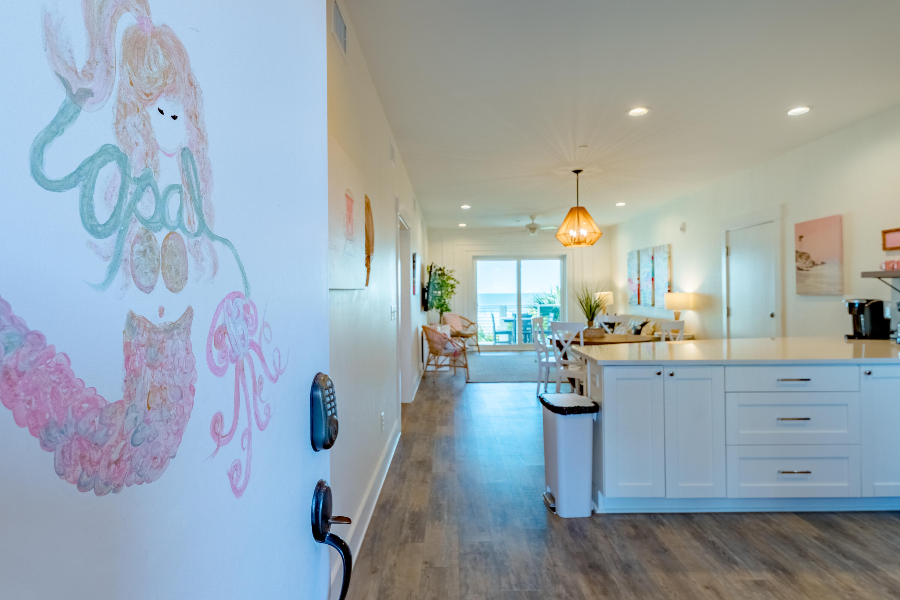 115 E Arctic Avenue # 1b