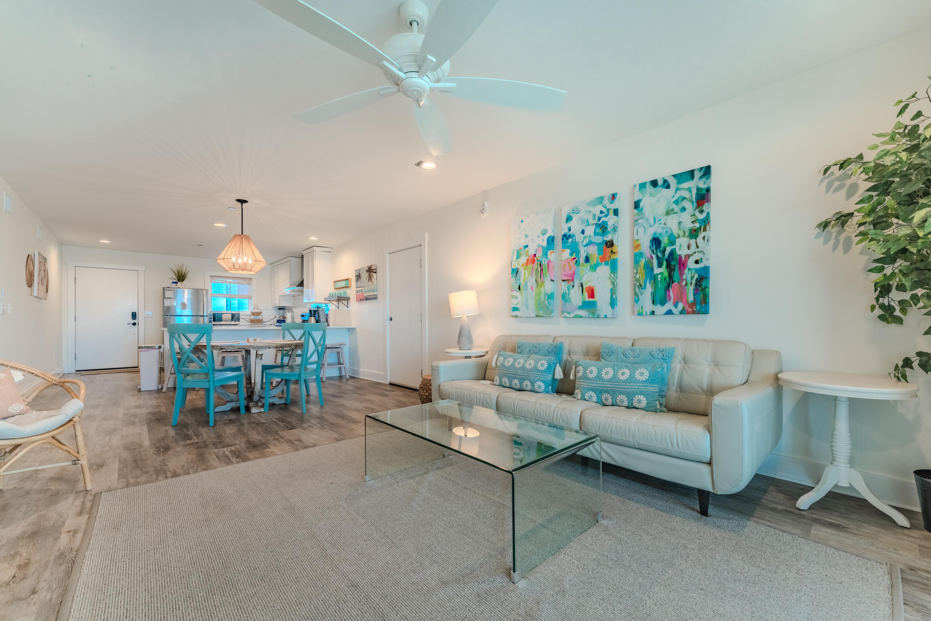 115 E Arctic Avenue # 3a