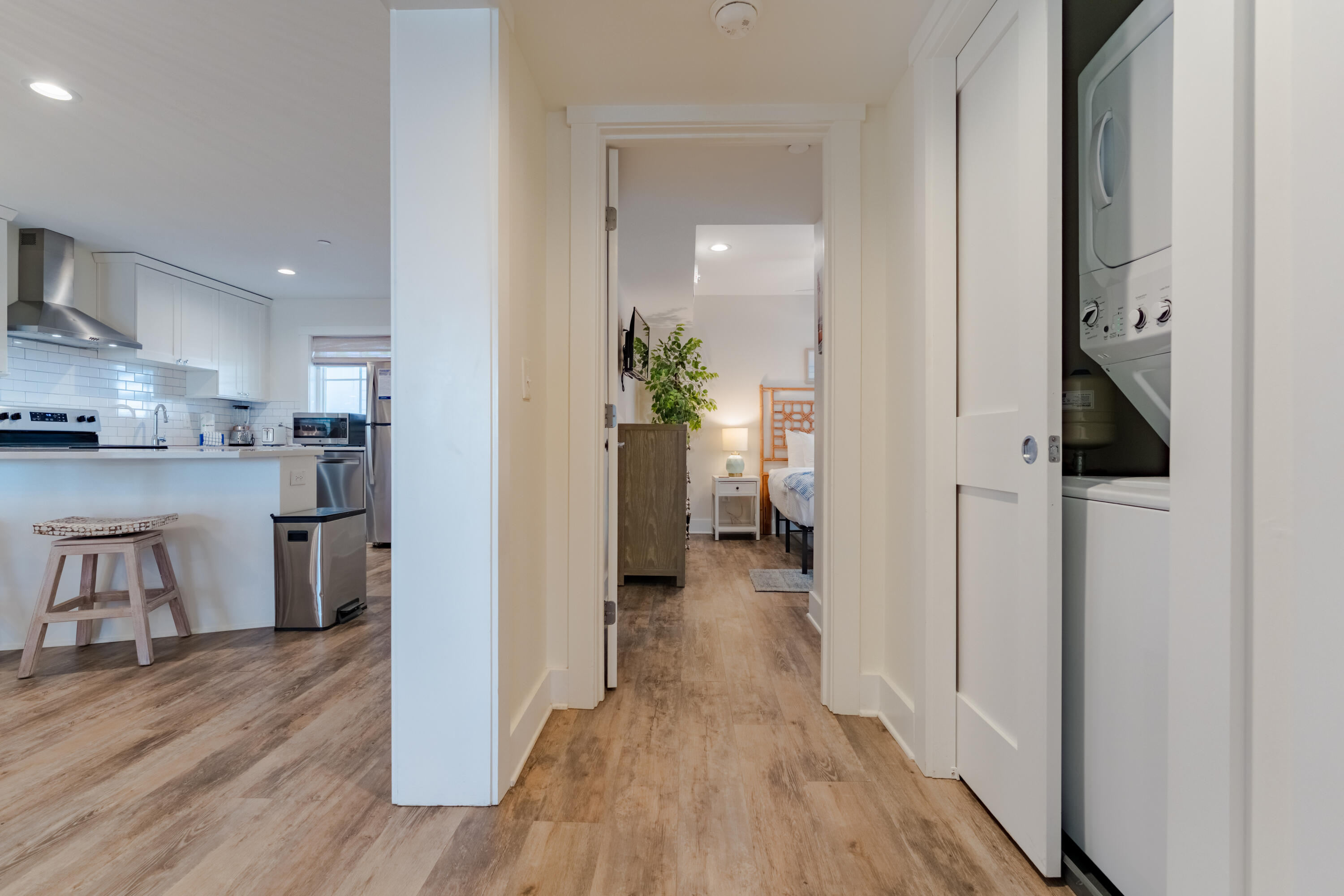 115 E Arctic Avenue # 3b