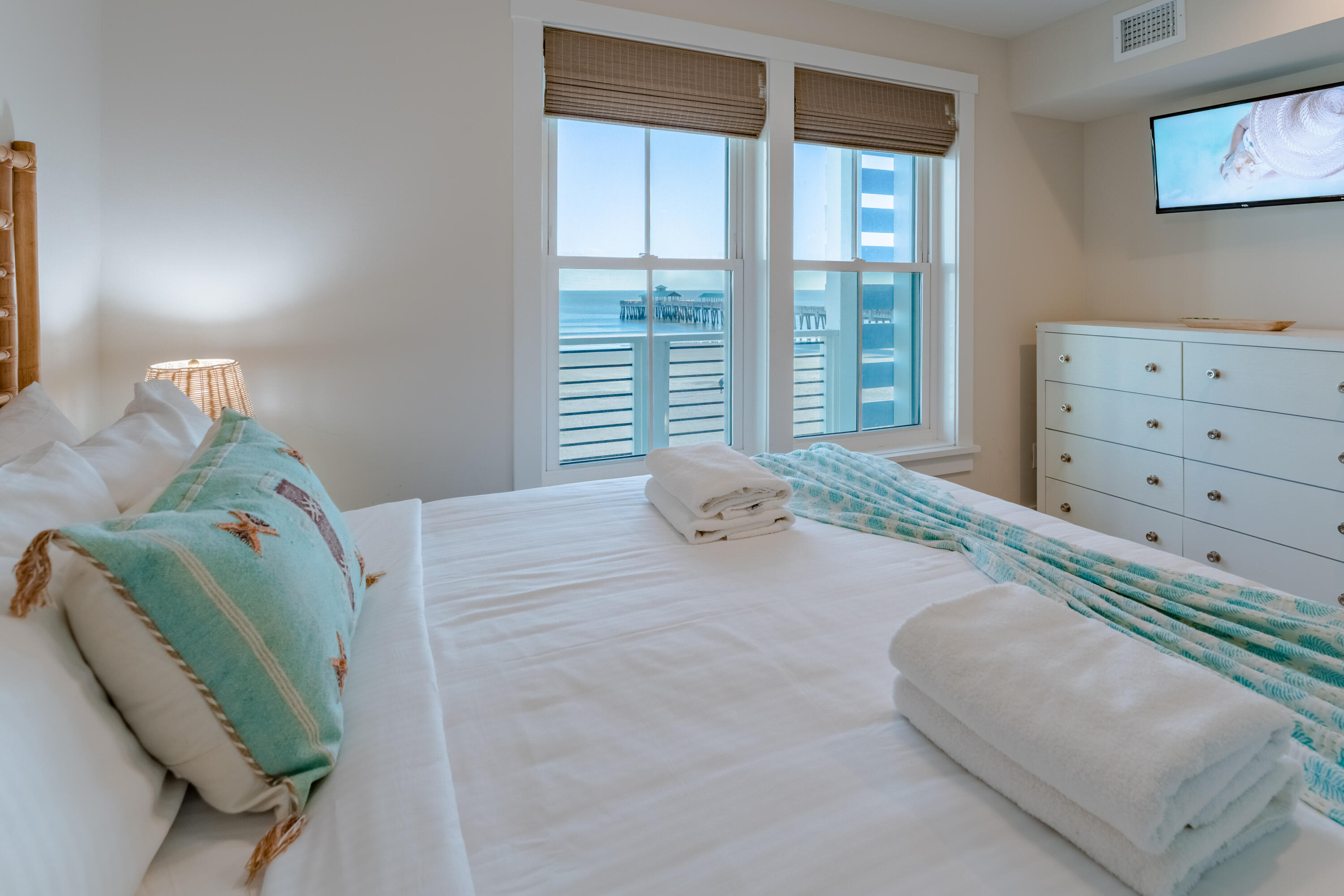 115 E Arctic Avenue # 3b