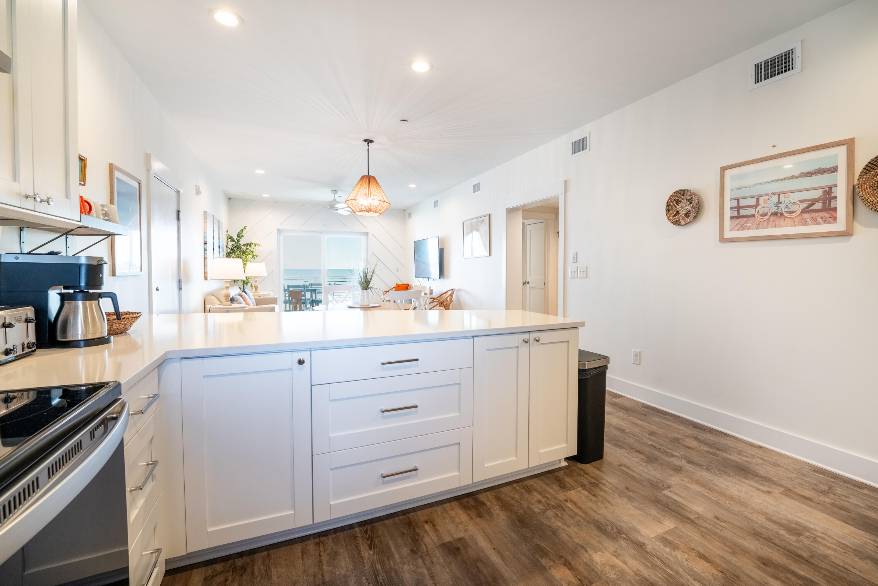 115 E Arctic Avenue # 2a