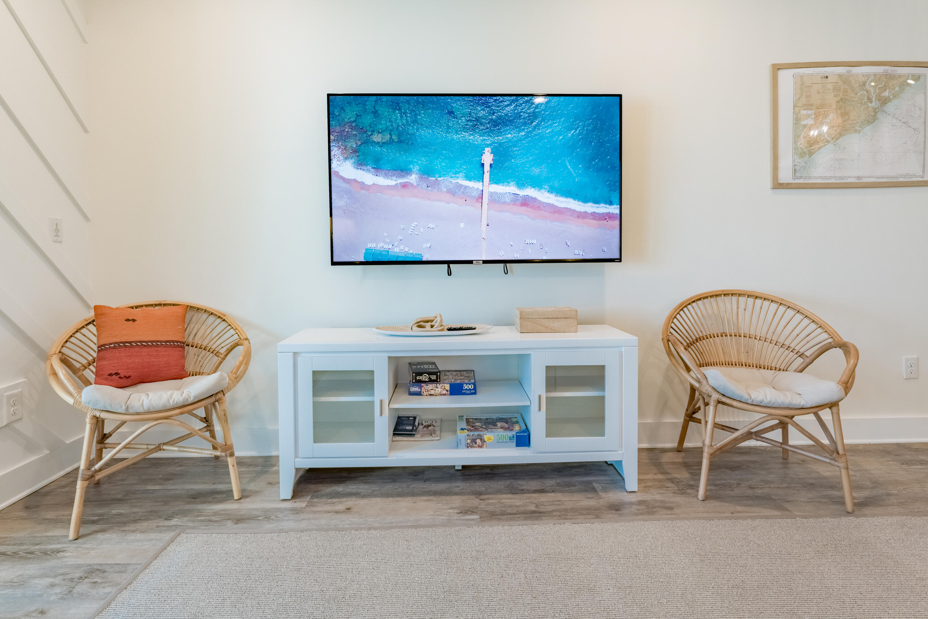 115 E Arctic Avenue # 2a