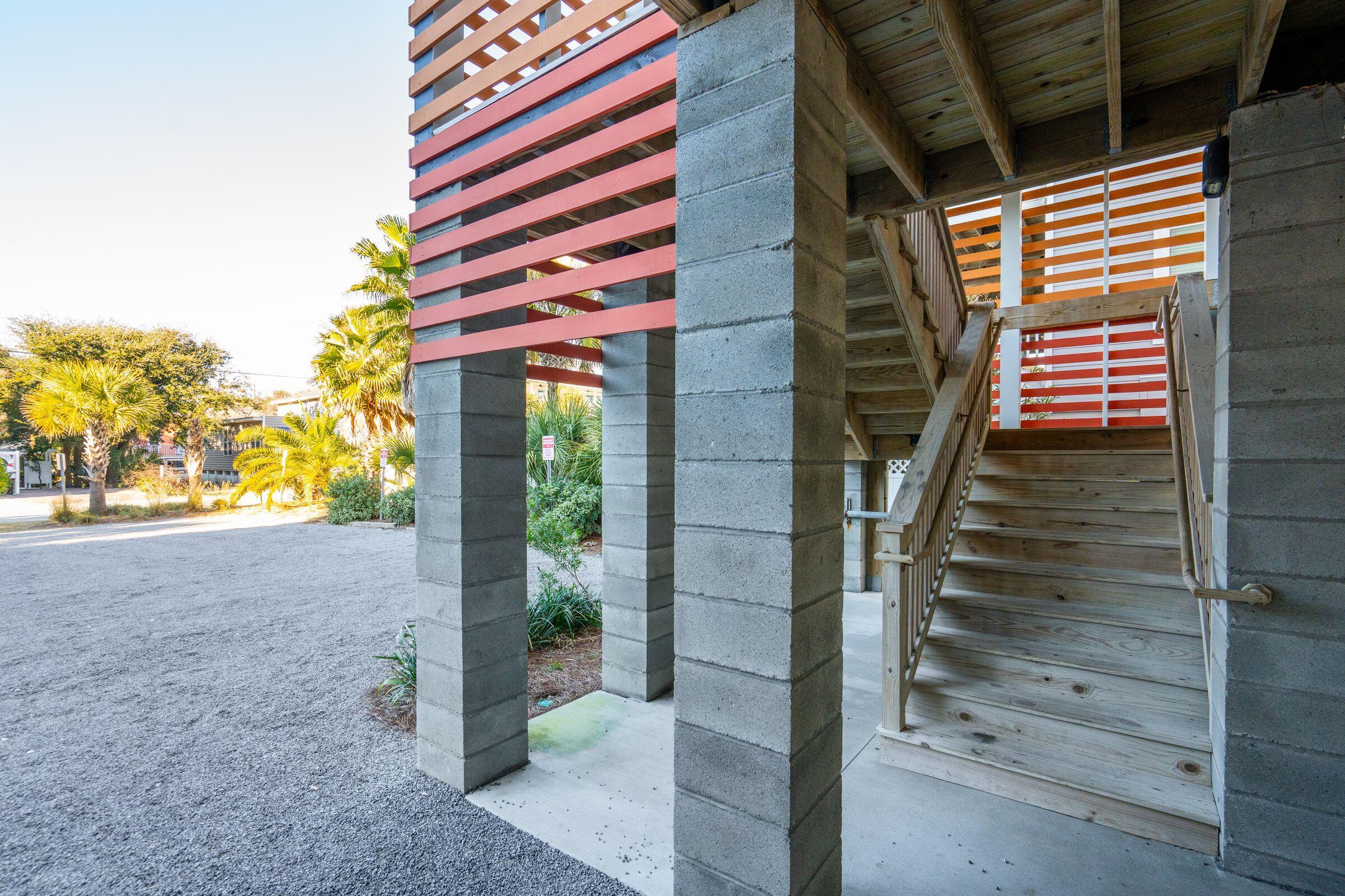 115 E Arctic Avenue # 2a