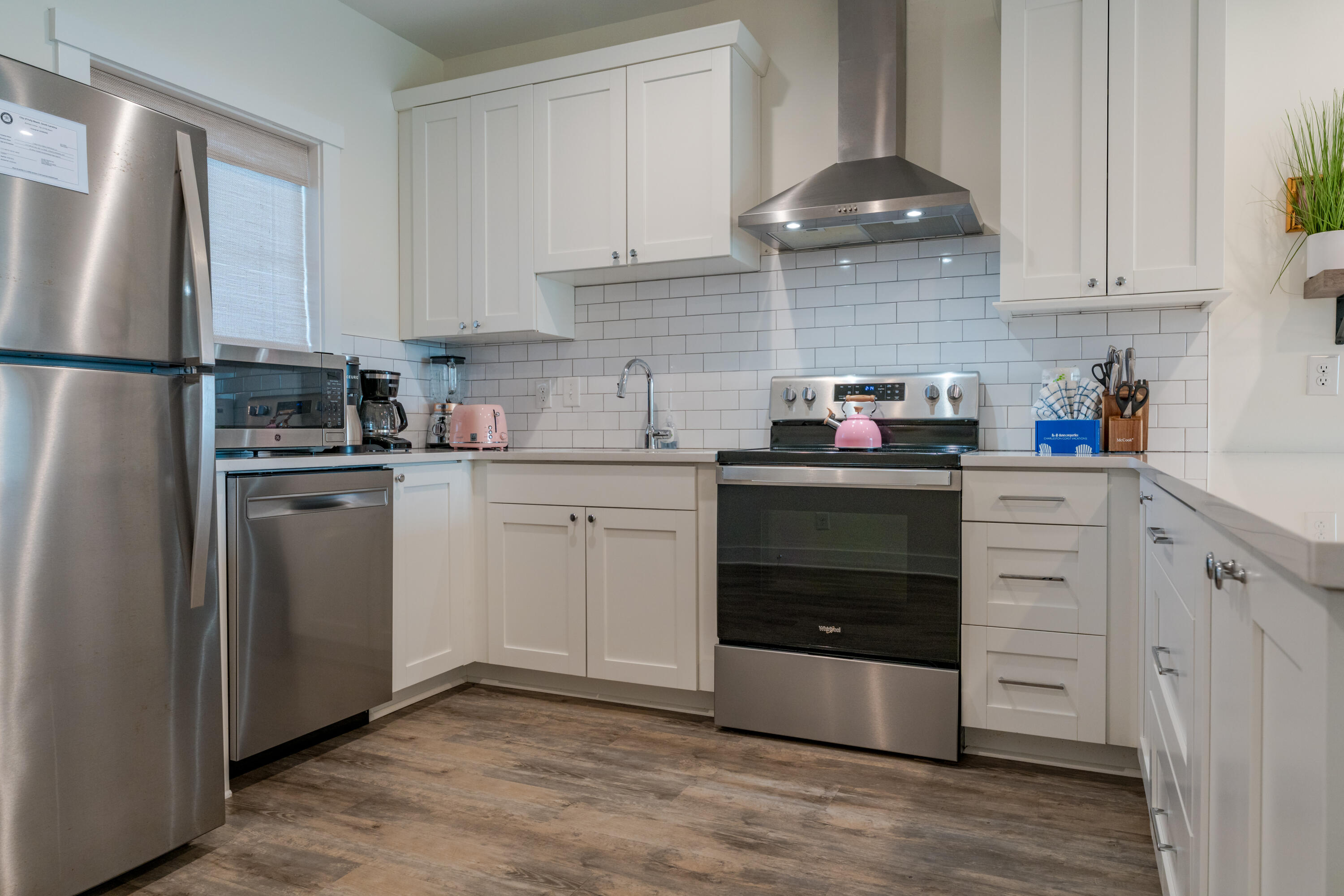 115 E Arctic Avenue # 1a