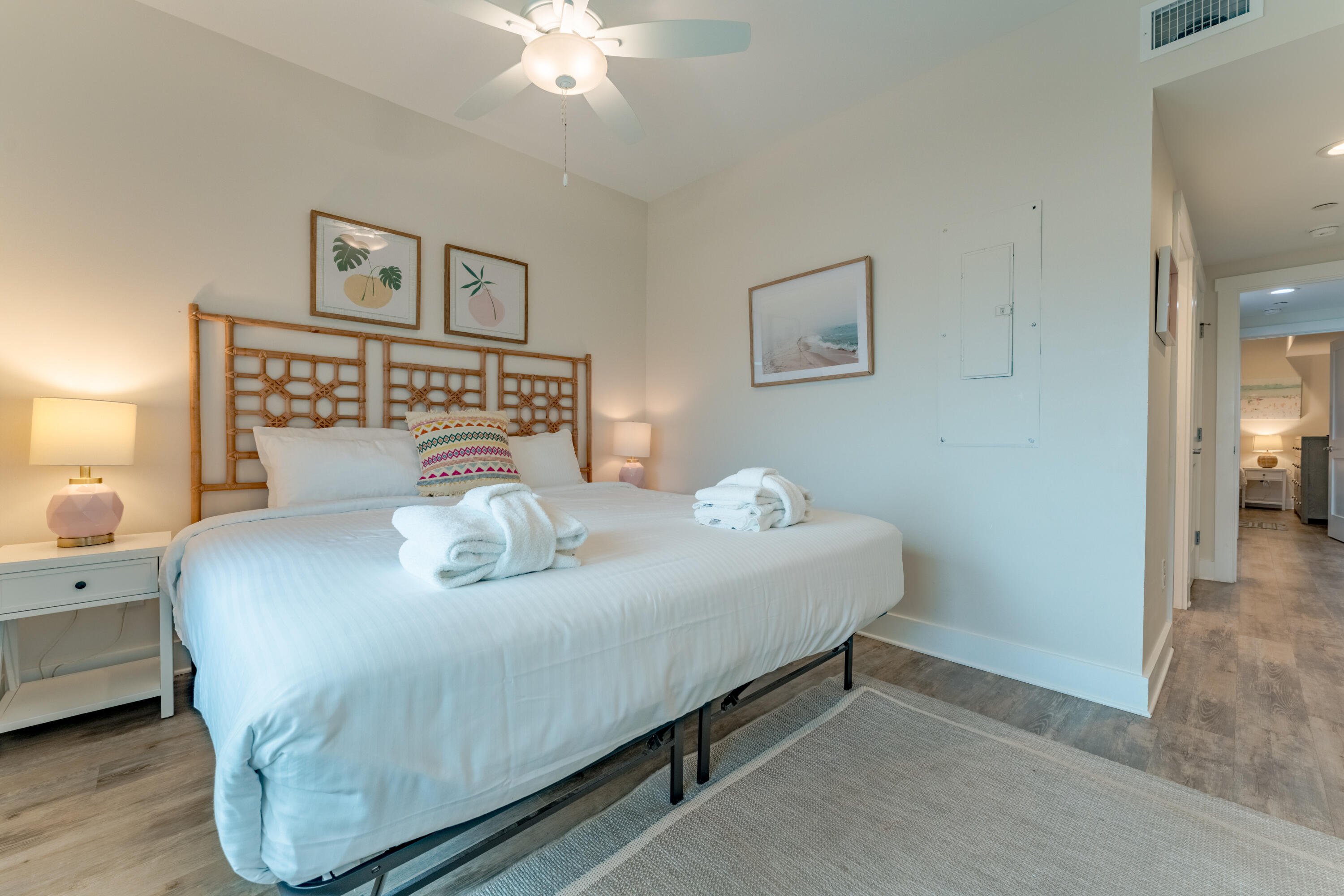 115 E Arctic Avenue # 1a