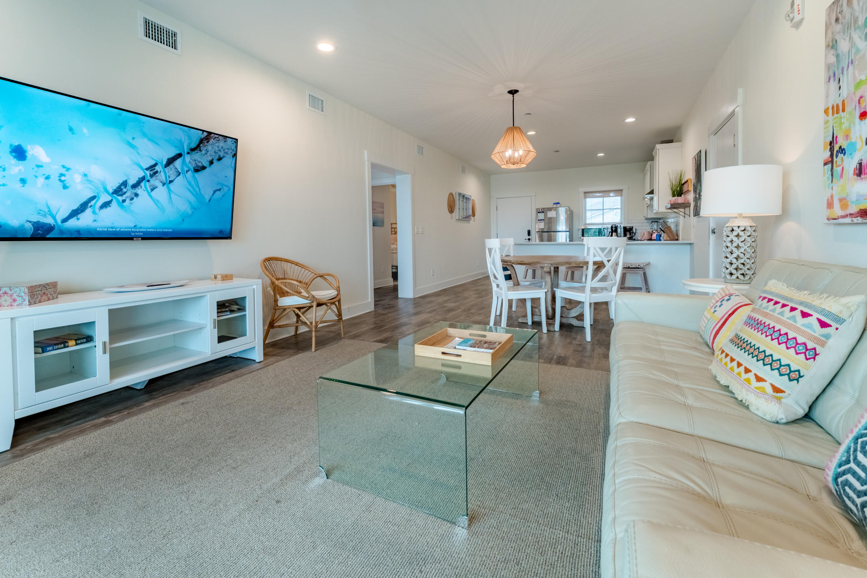 115 E Arctic Avenue # 1a