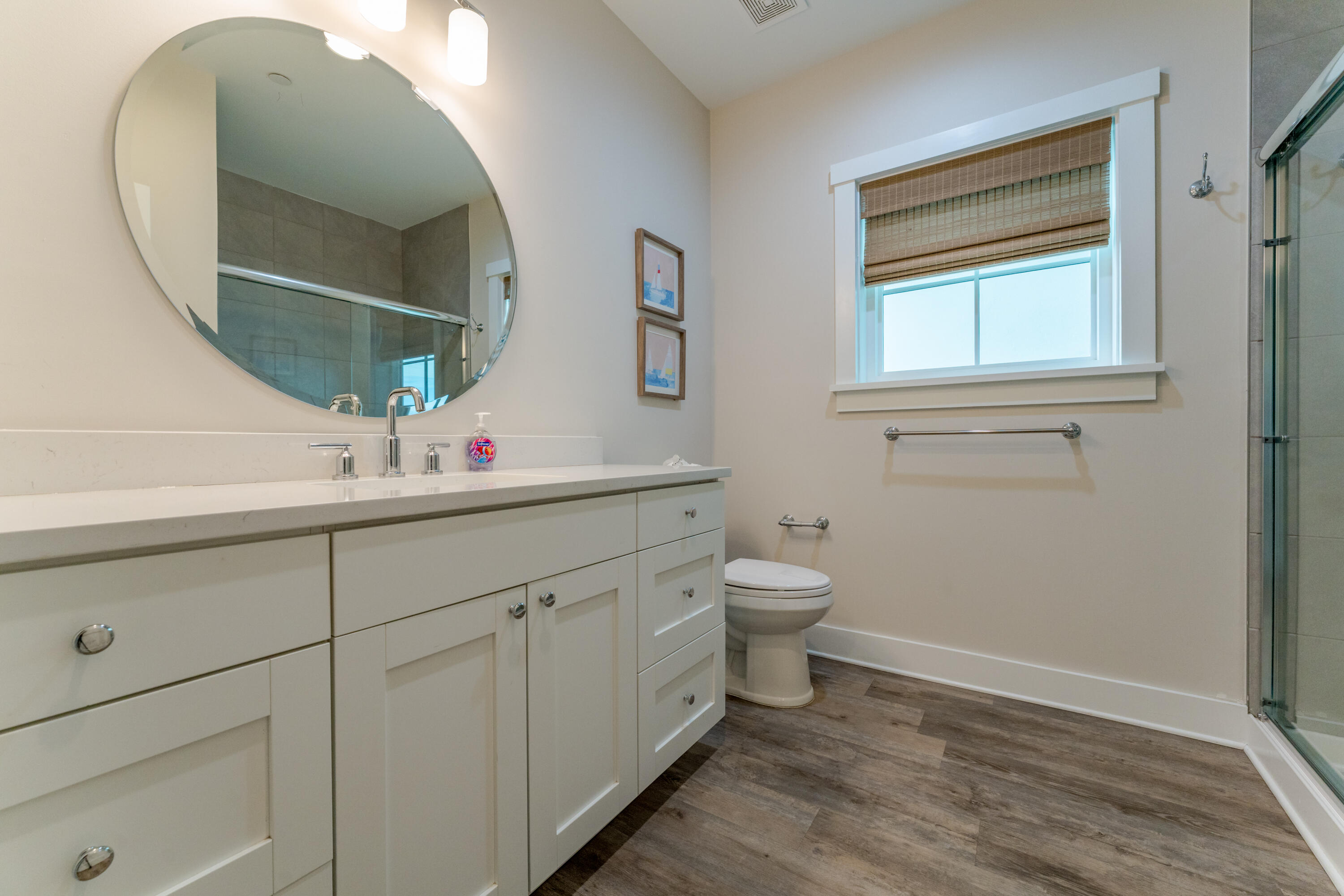 115 E Arctic Avenue # 1a