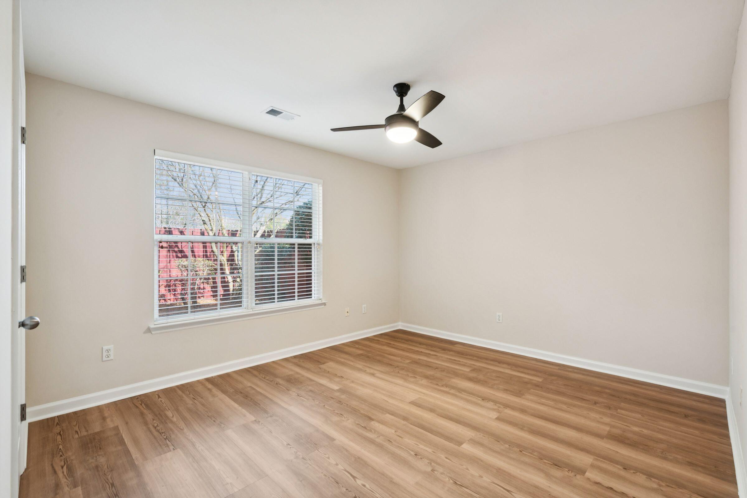 1442 Amanda Park Lane